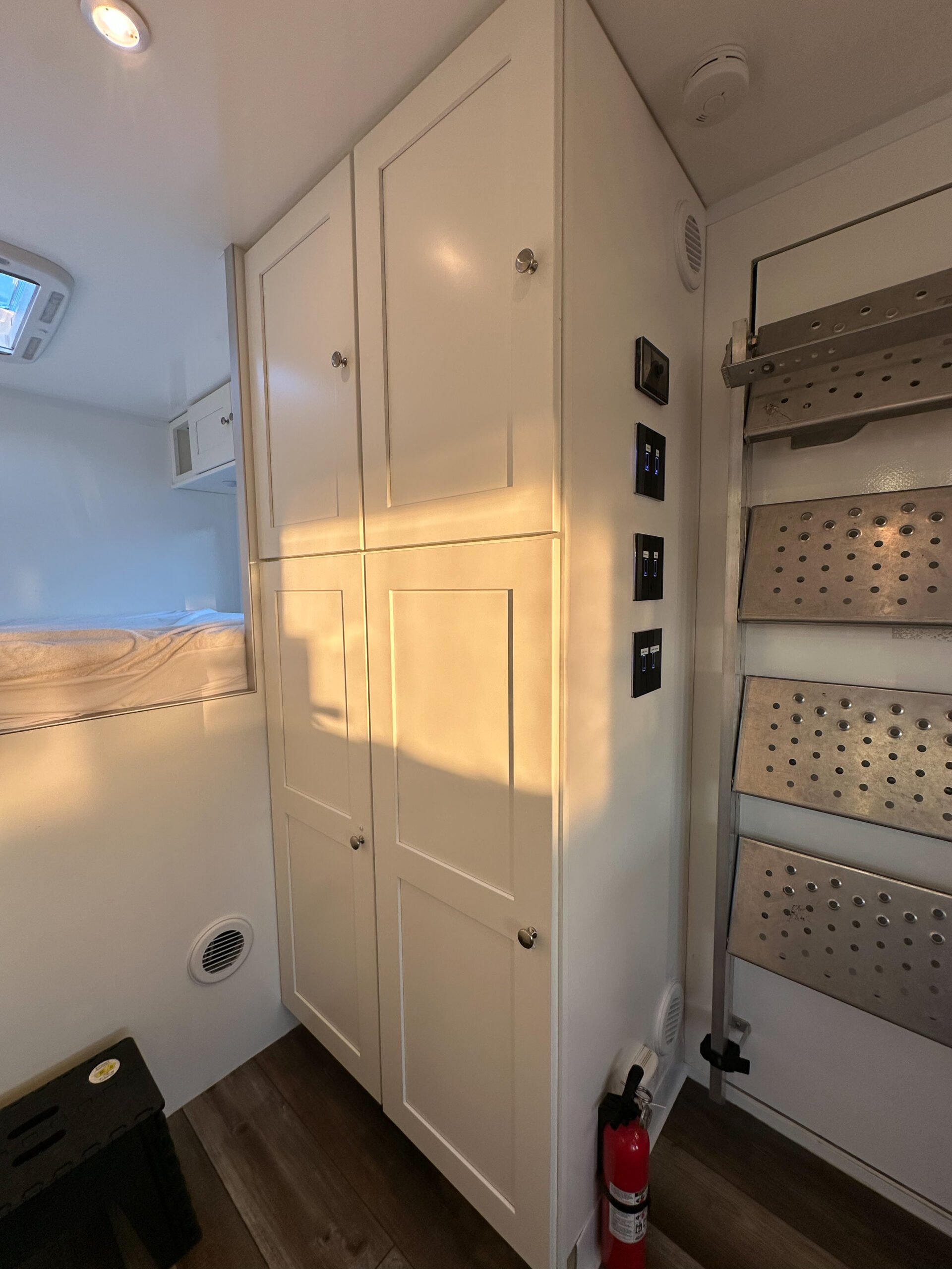 International expedition truck