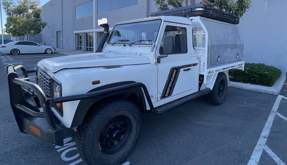 Land Rover Defender