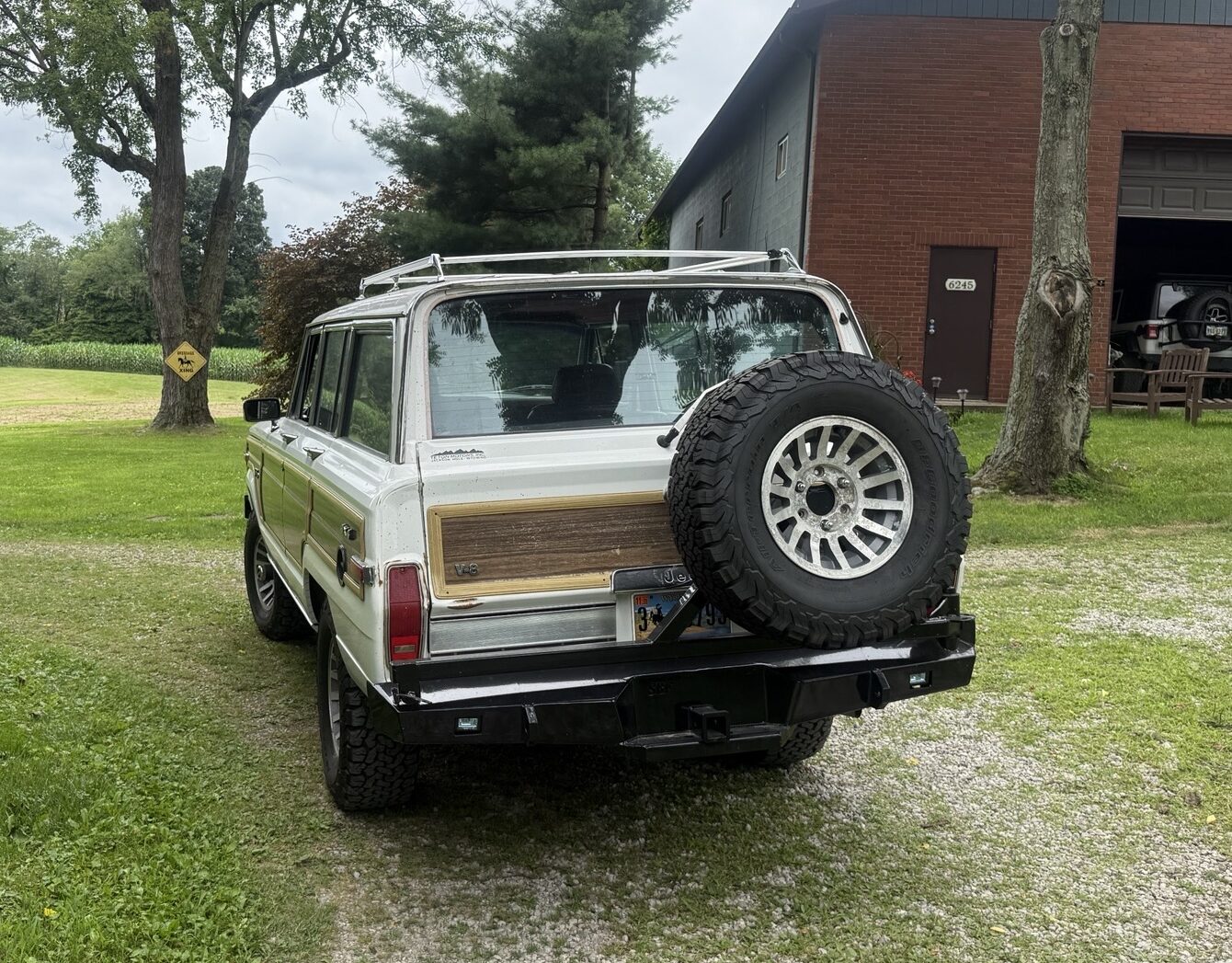 Wagoneer overland
