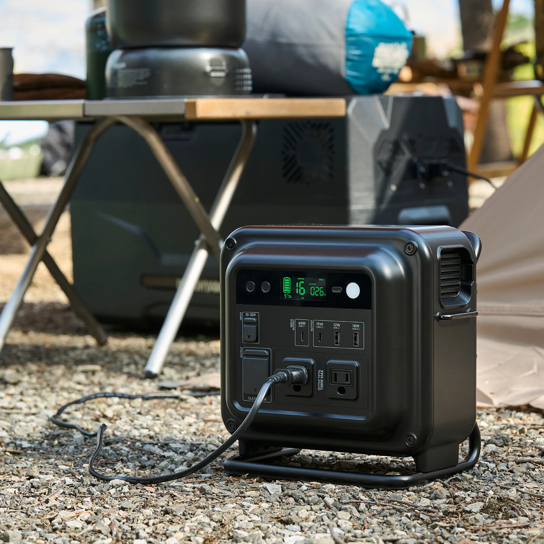 Nestout 700N Portable Power Station