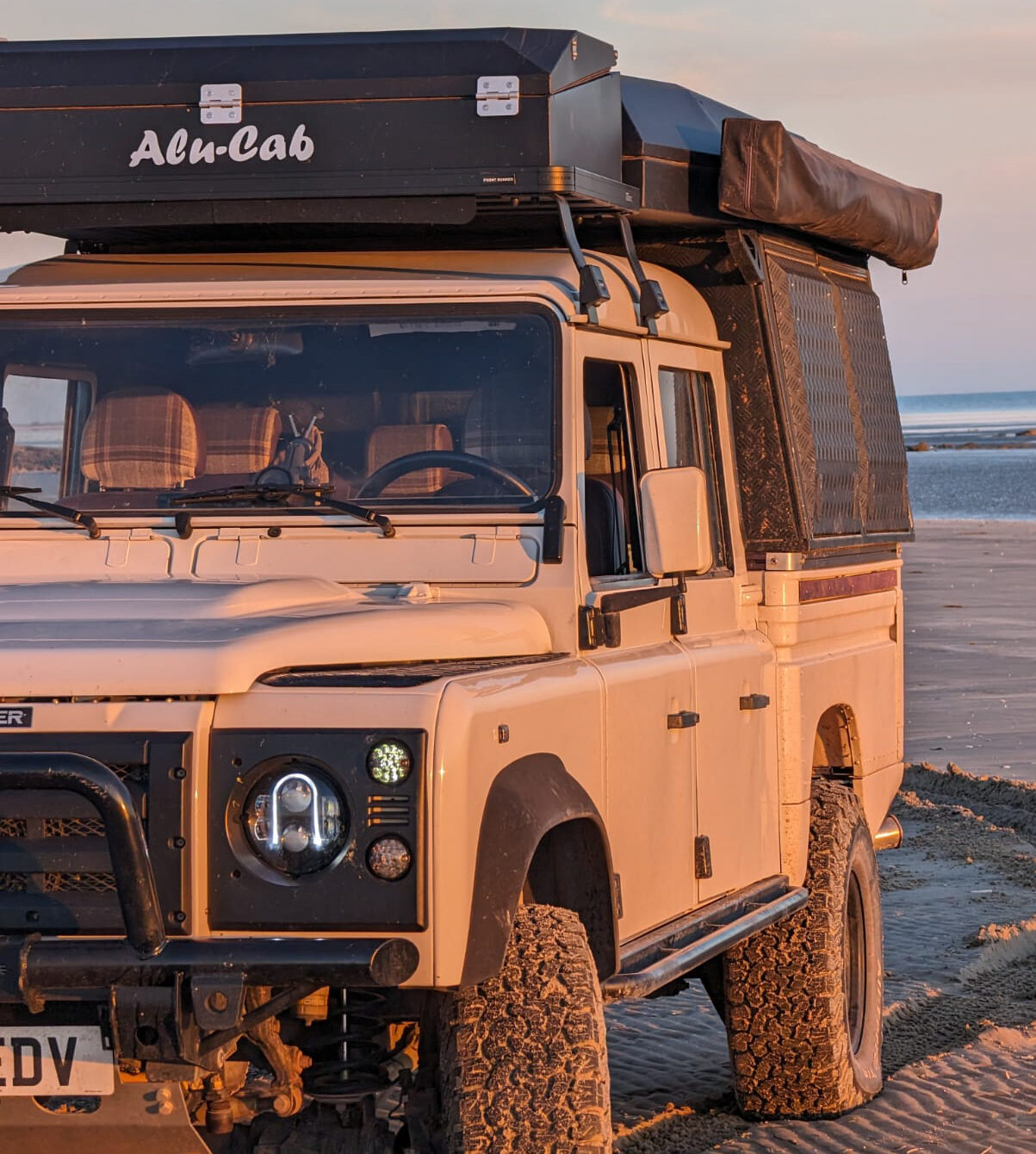 Land Rover overland 