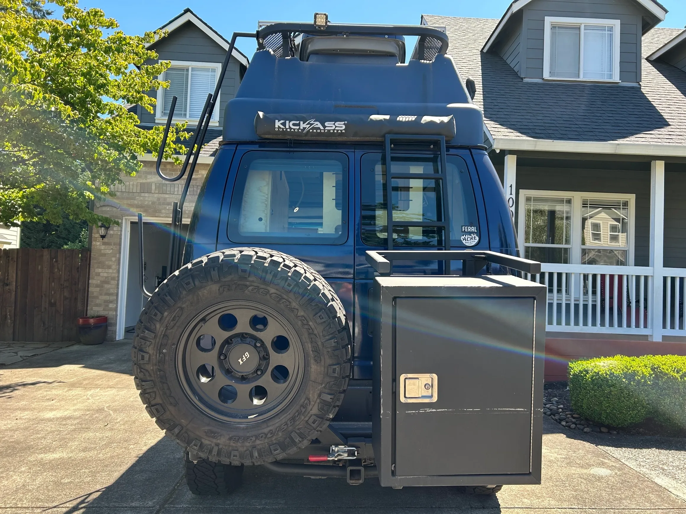 Ford E-350 Timberline 4x4