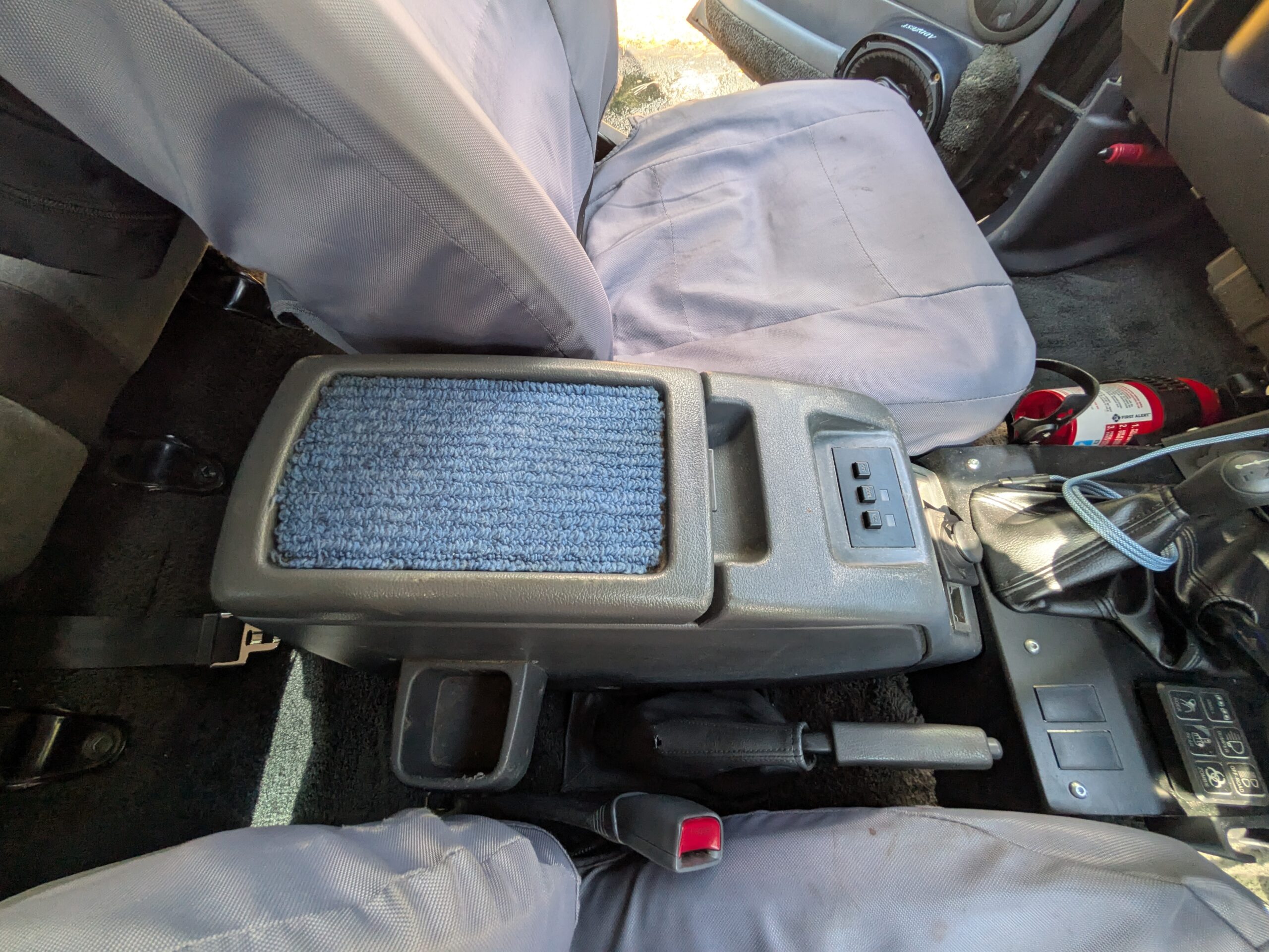 랜드크루저 내부 