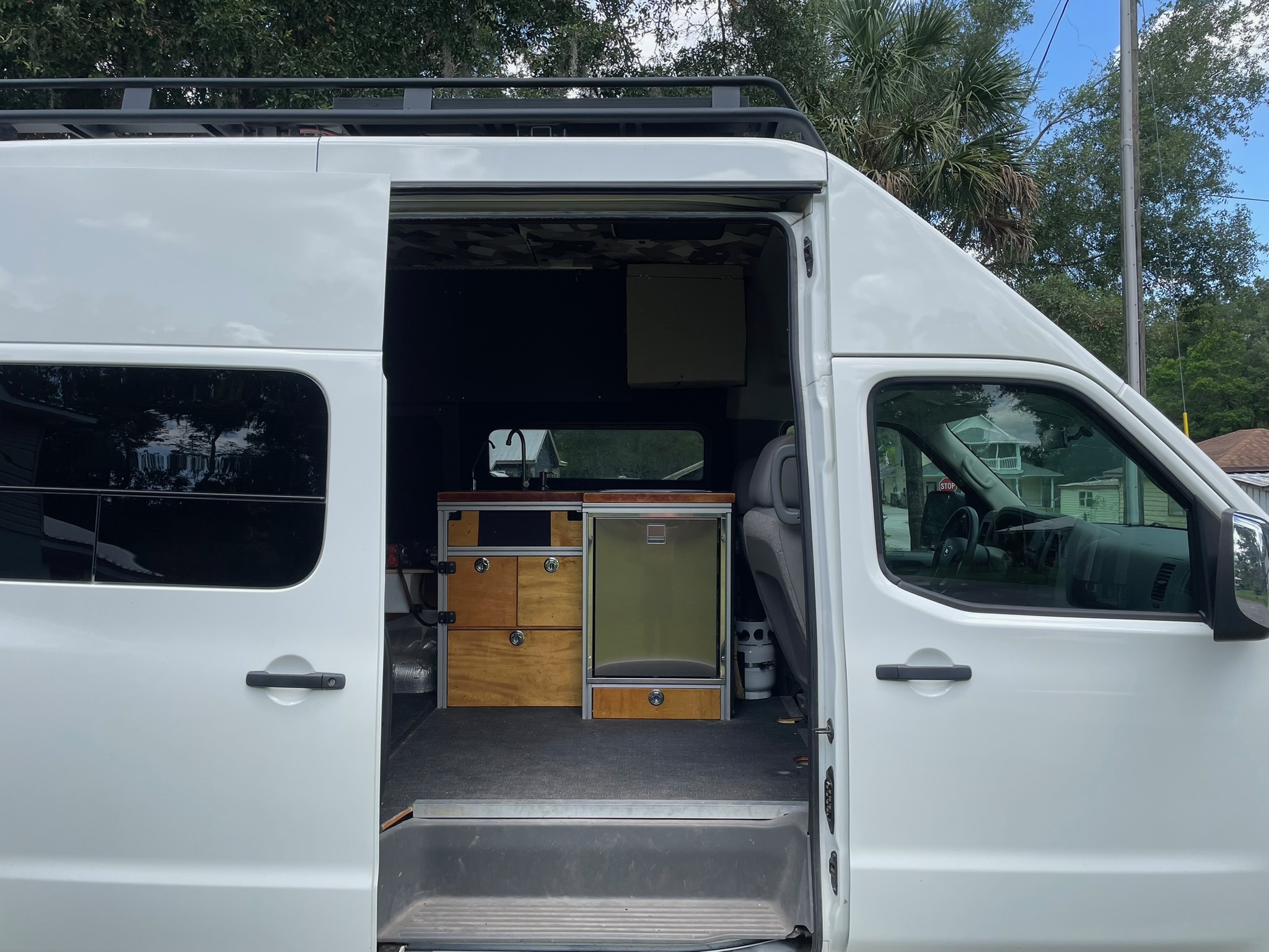 Nissan overland camper 