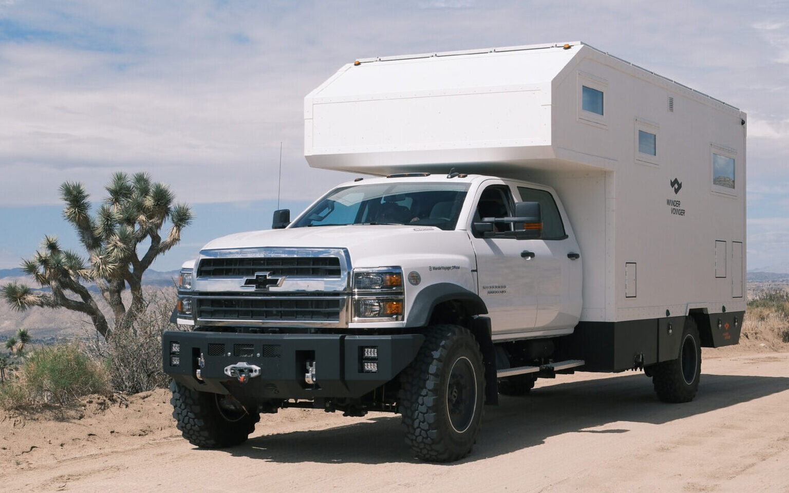 Wander Voyager Chevy 6500HD