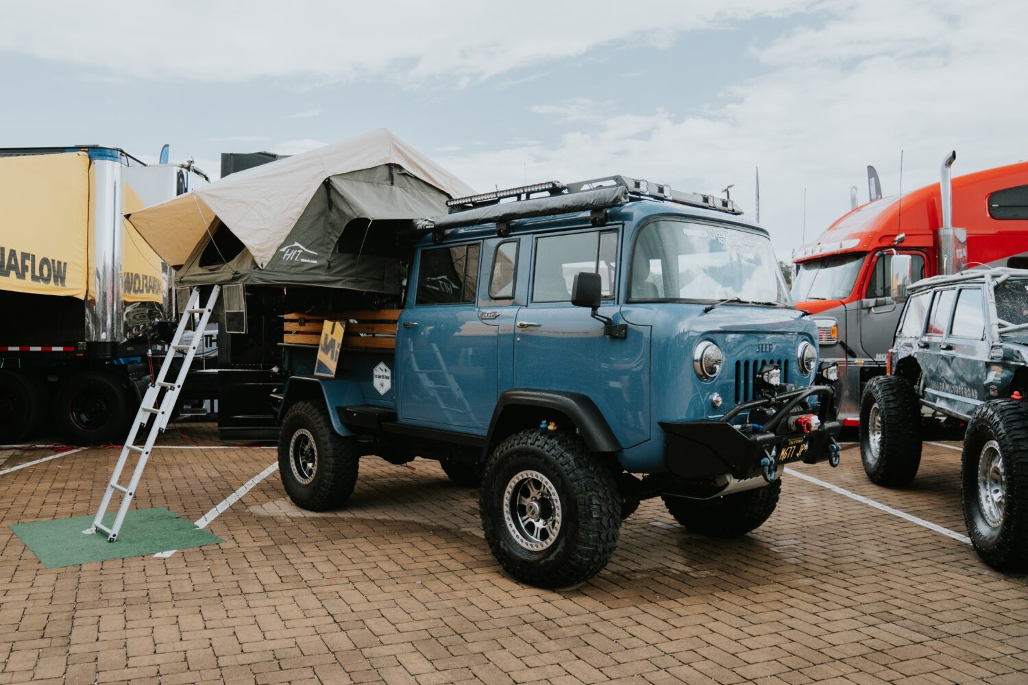 Jeep Invasion, Great Smoky Mountain Jeep Invasion at Pigeon Forge with Hankook Dynapro tire