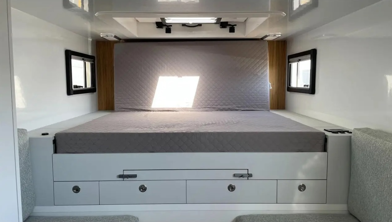 Pronghorn Expedition Vehicles 