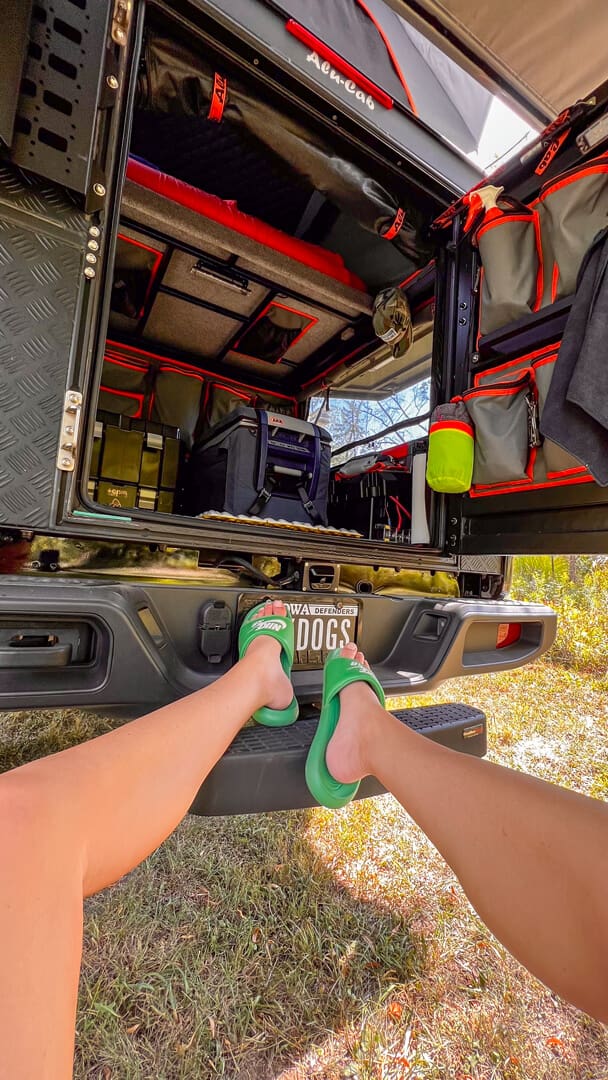 Alu-Cab camper 