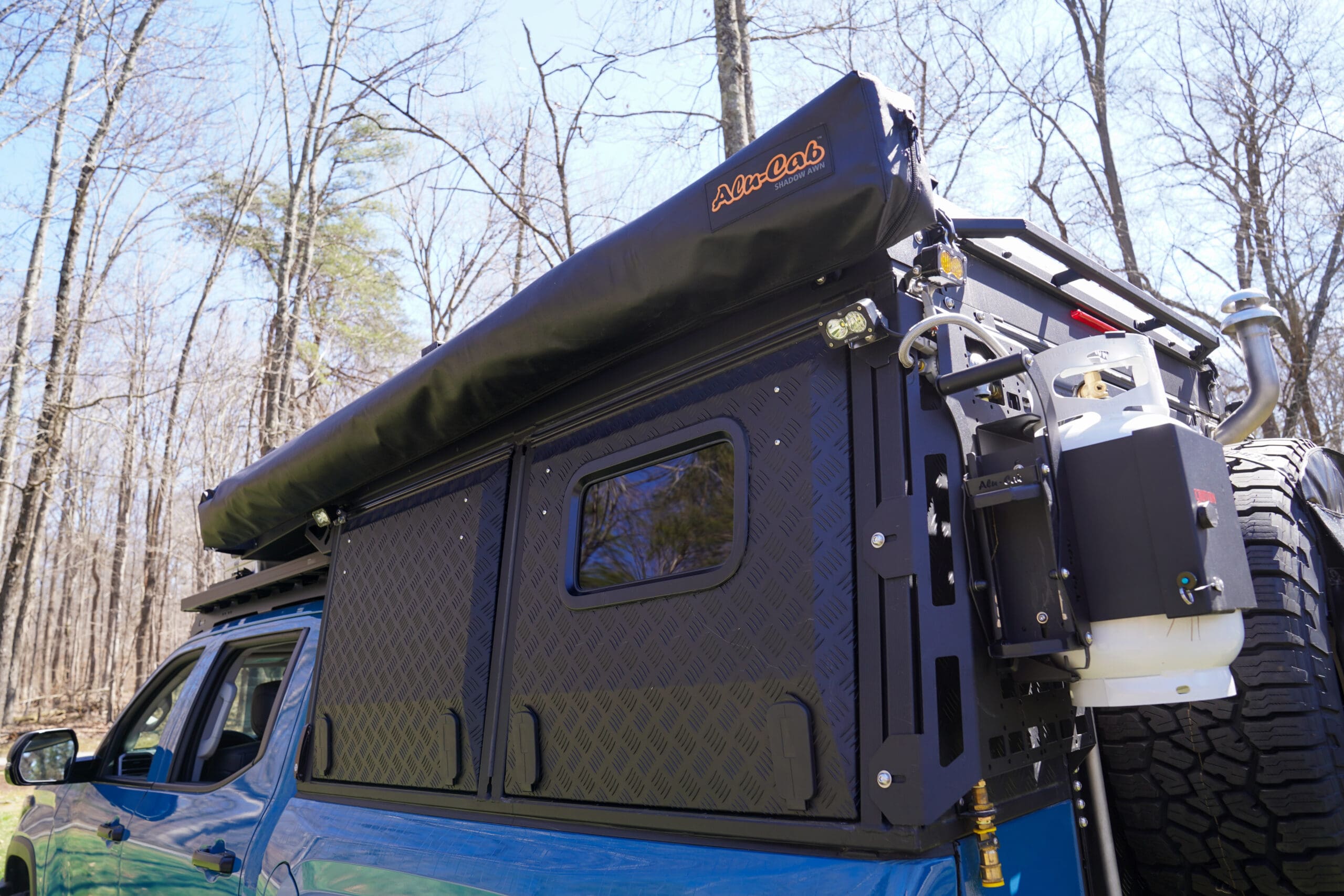 Alu-Cab canopy camper