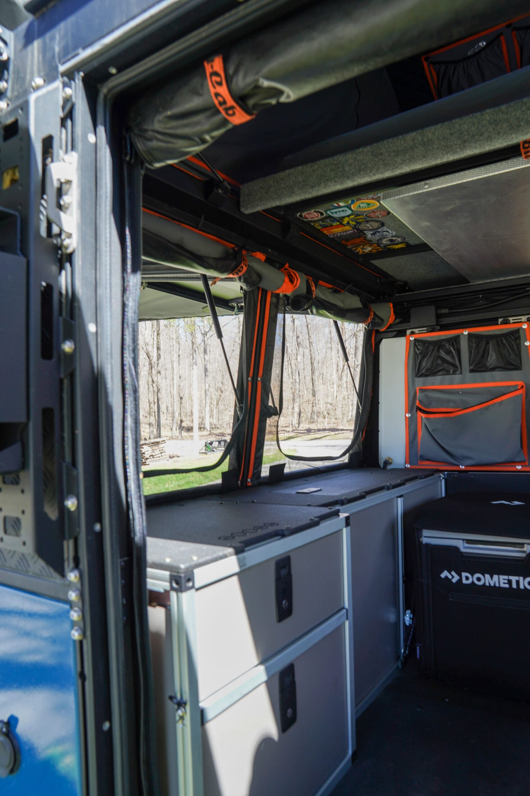 Alu Cab camper