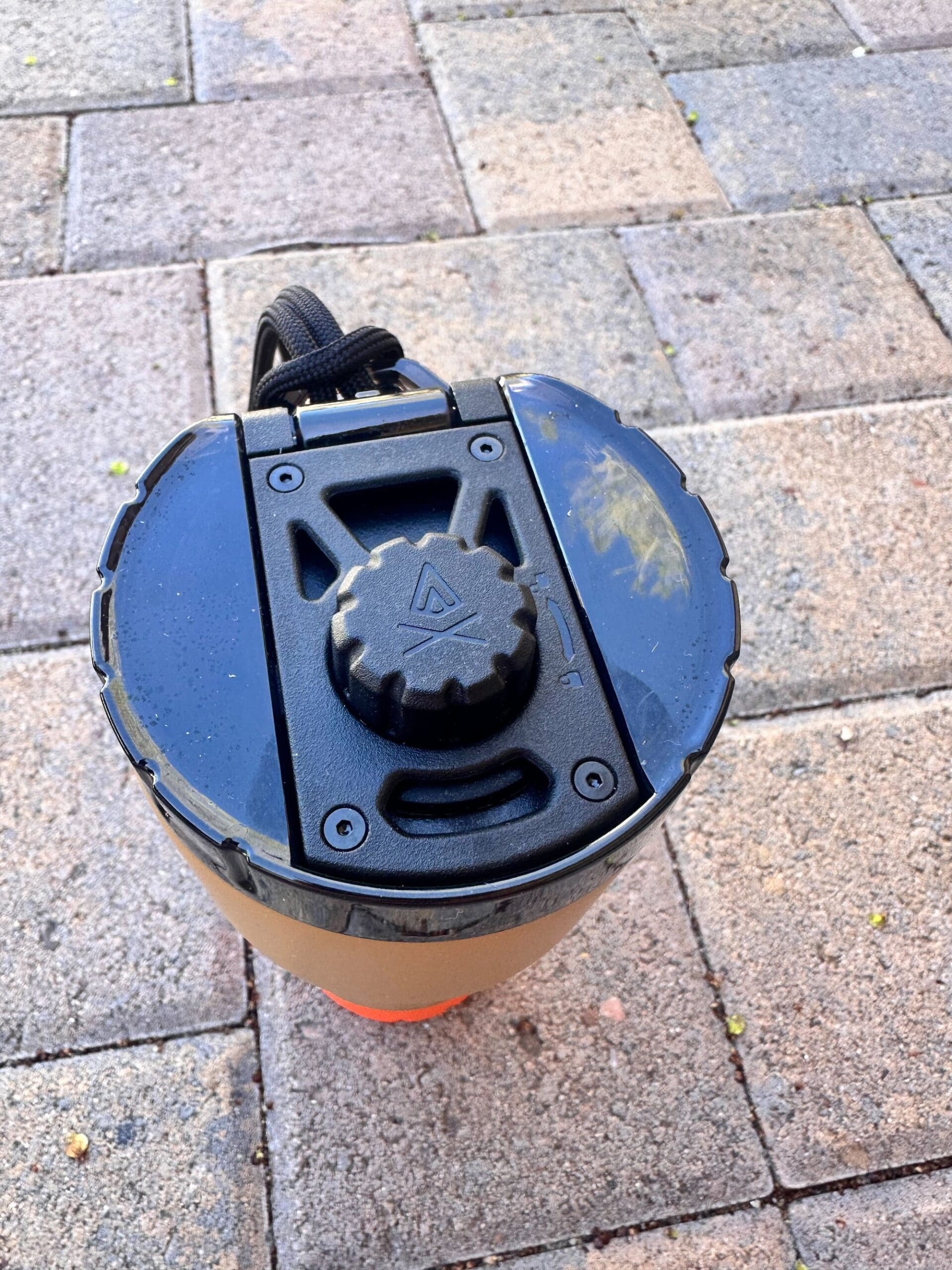 Overland lighting installation detail