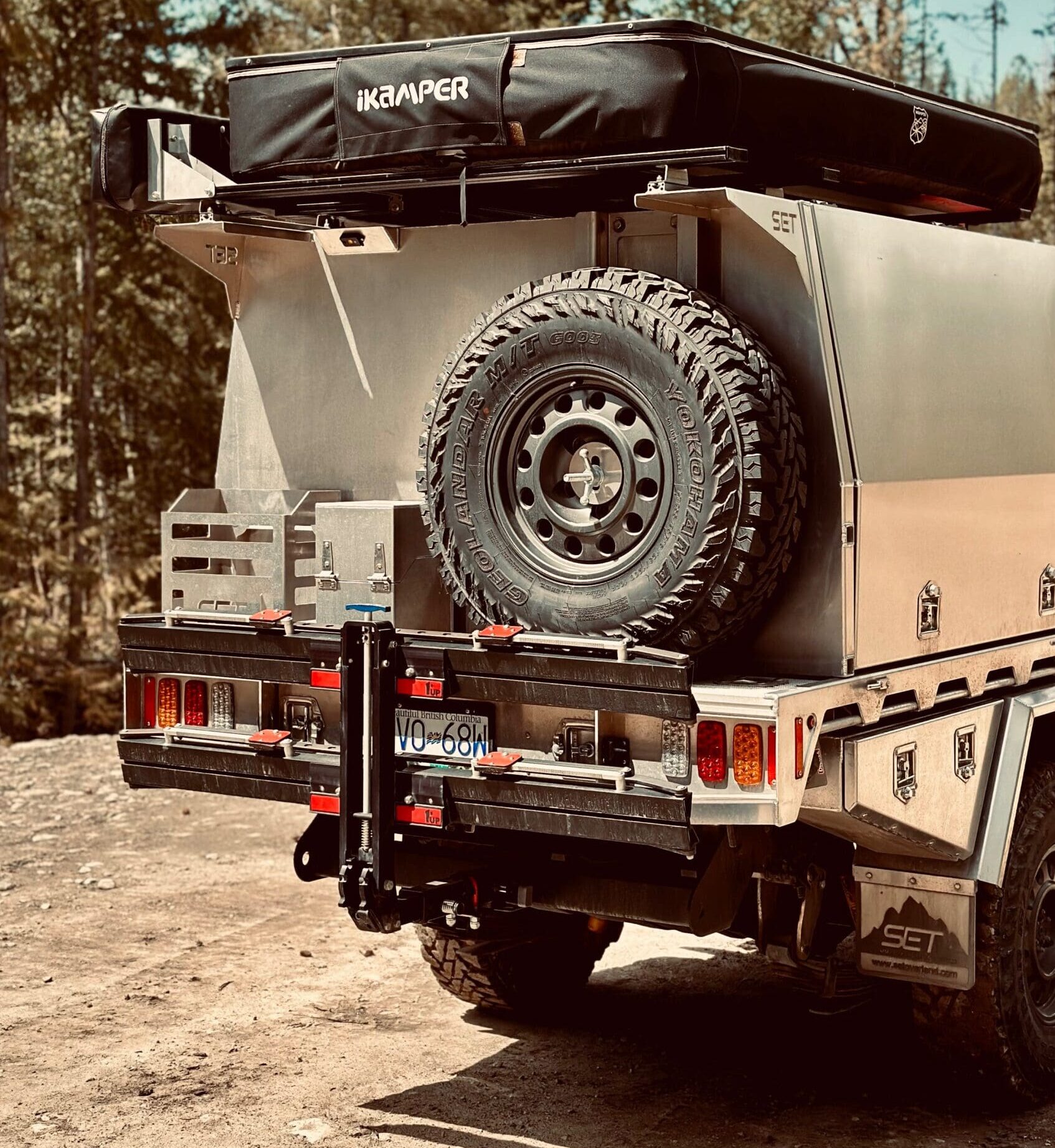 Toyota Land Cruiser HZJ79