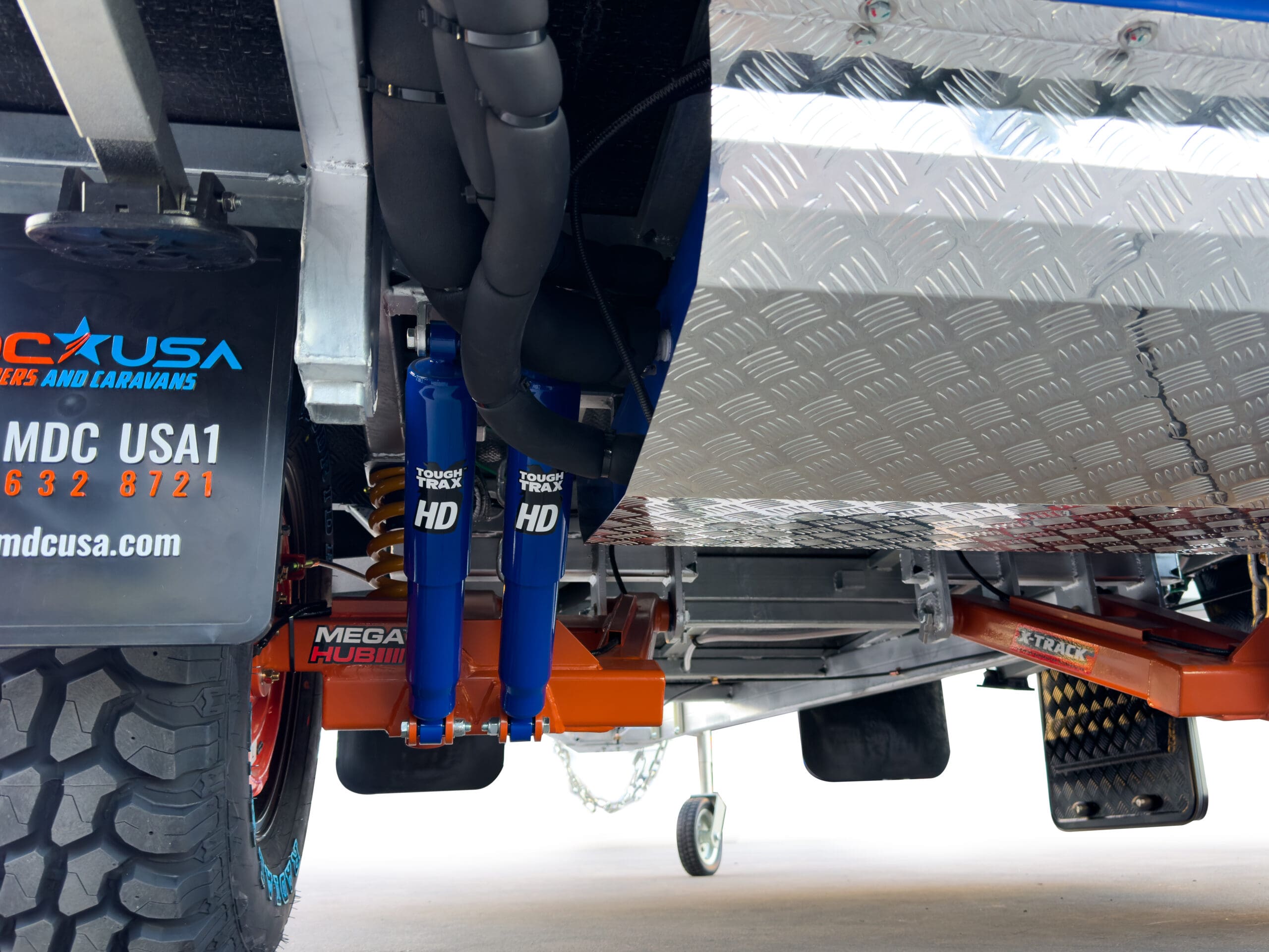 トレーラー　 MDC USA Introduces XT9 Off-Grid Extreme Compact Trailer
