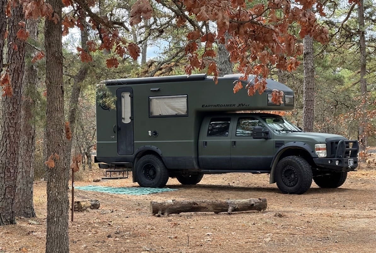 EarthRoamer F-550 