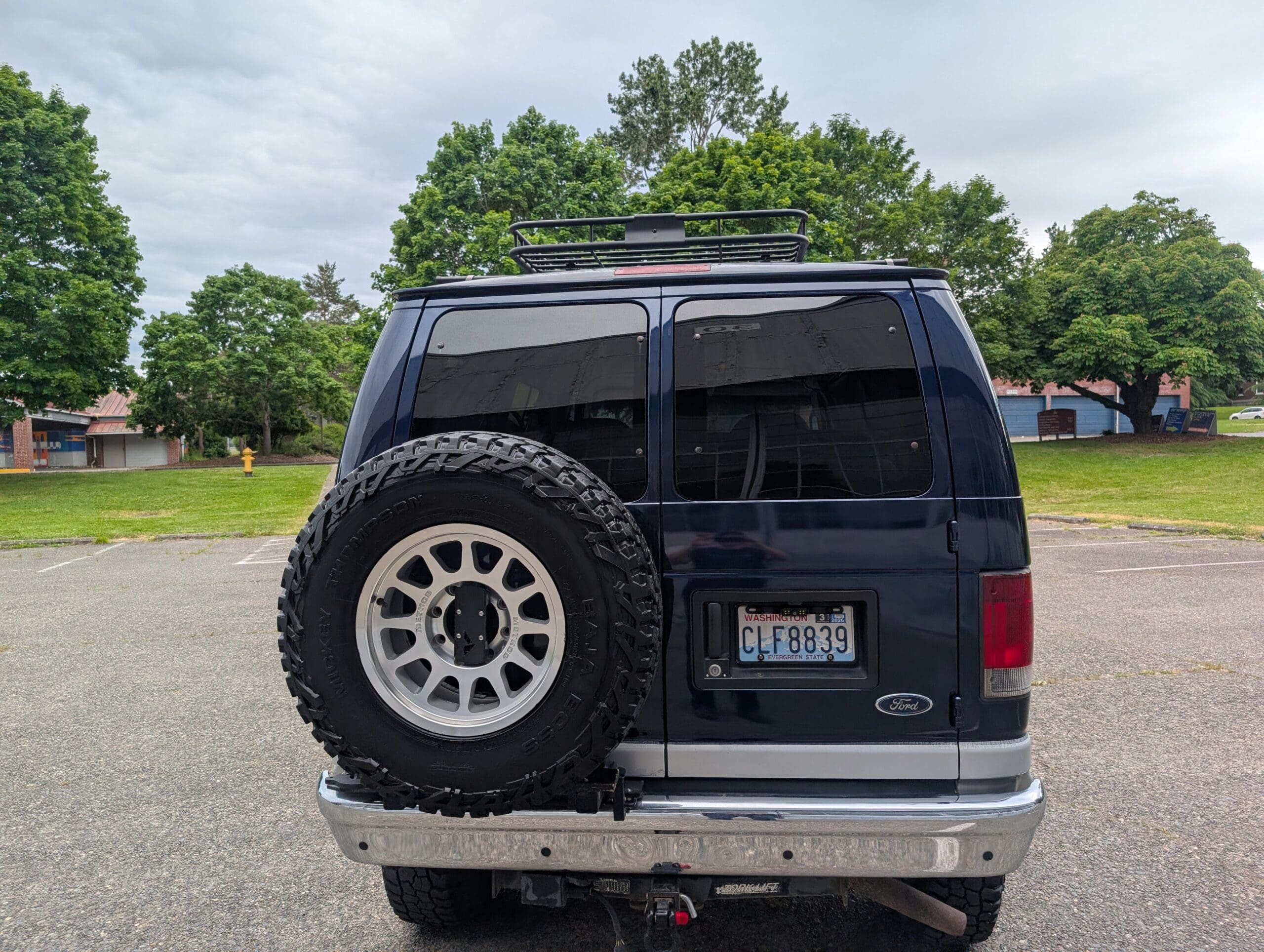 Ford E-350
