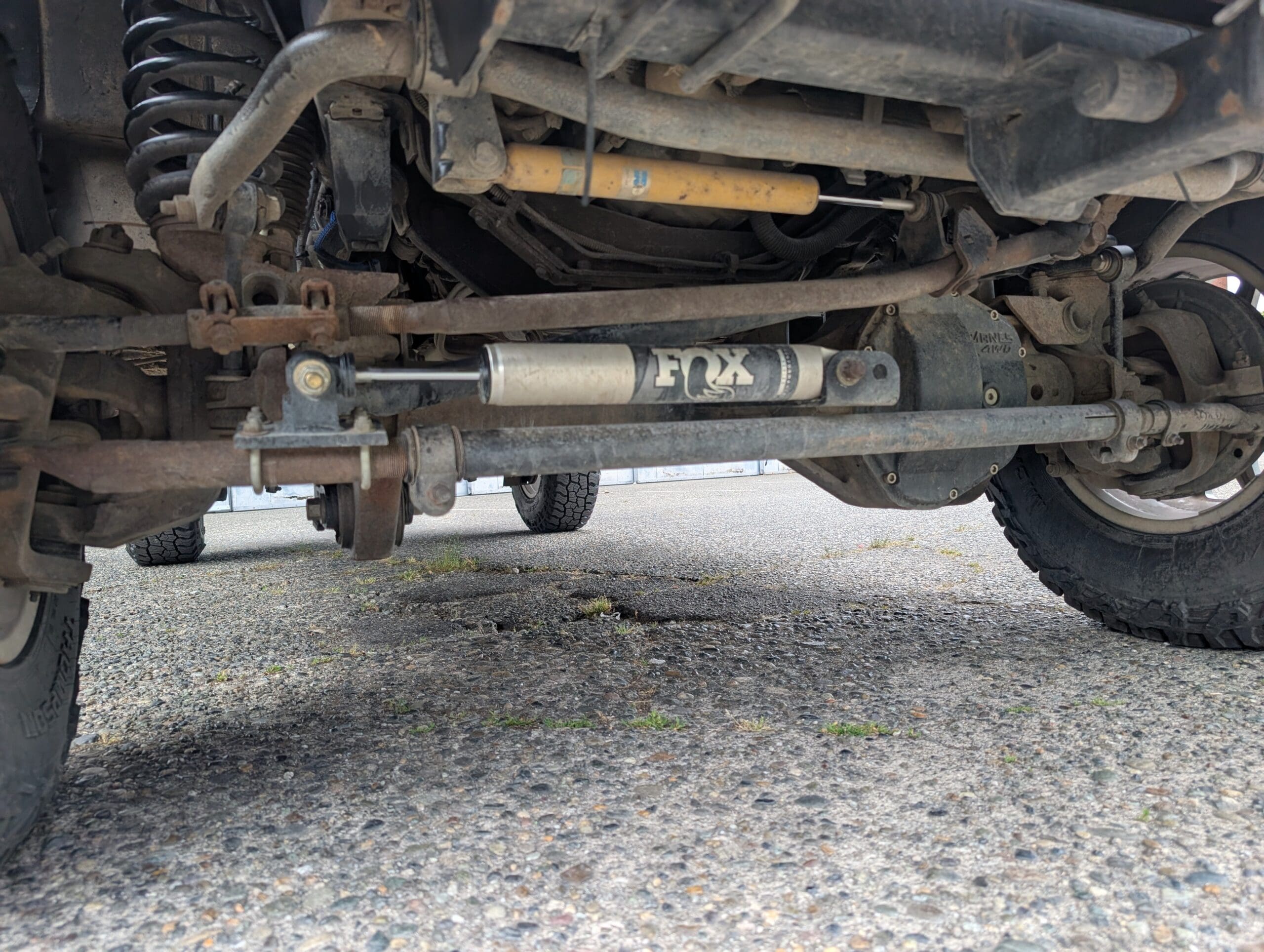 Ford E-350 4x4