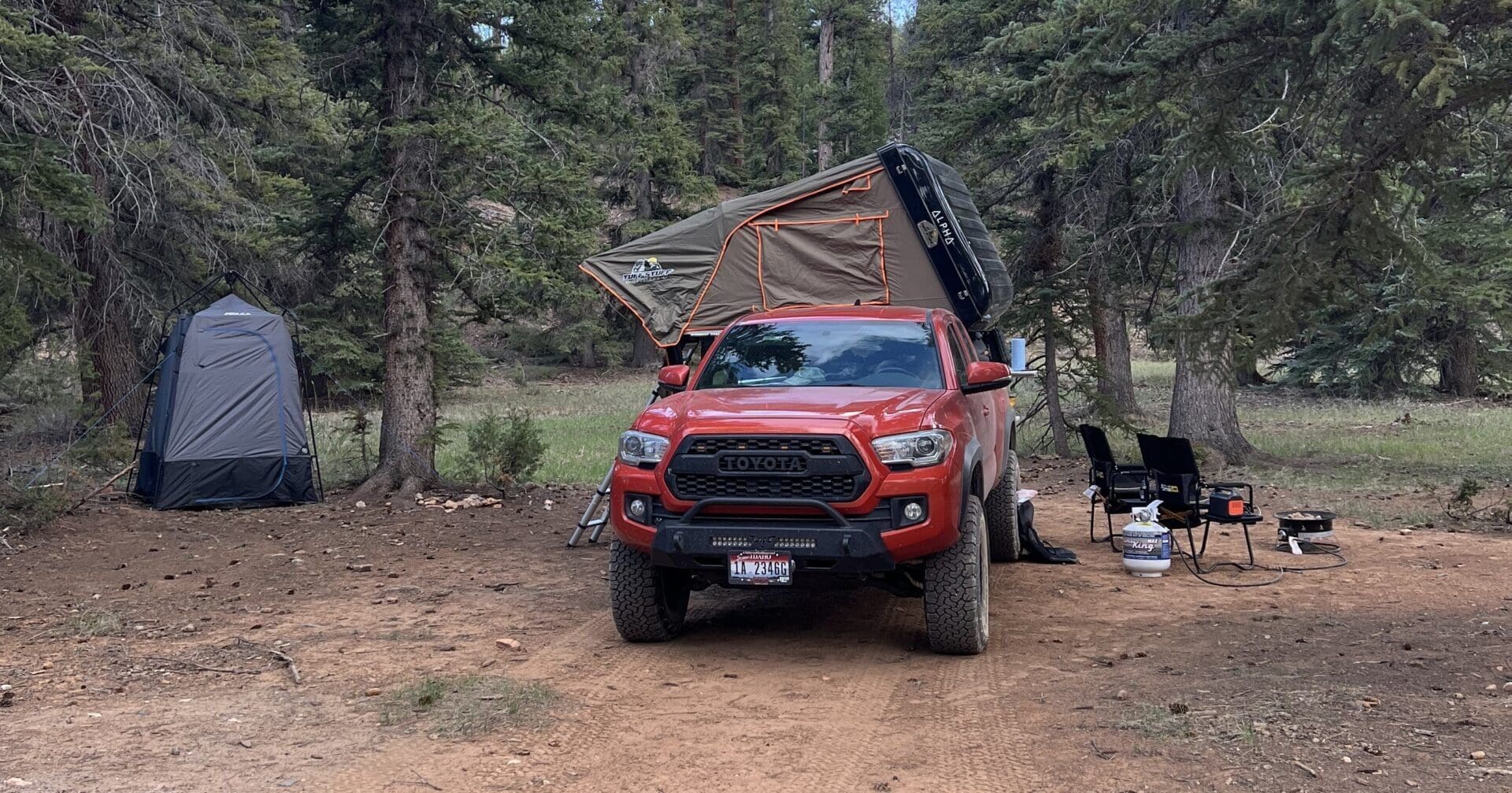Toyota overland camper 