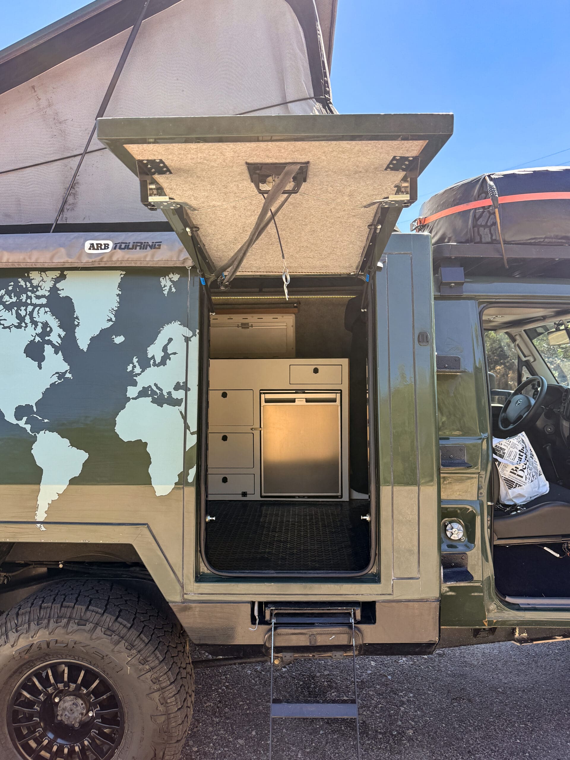 Maltec expedition camper 