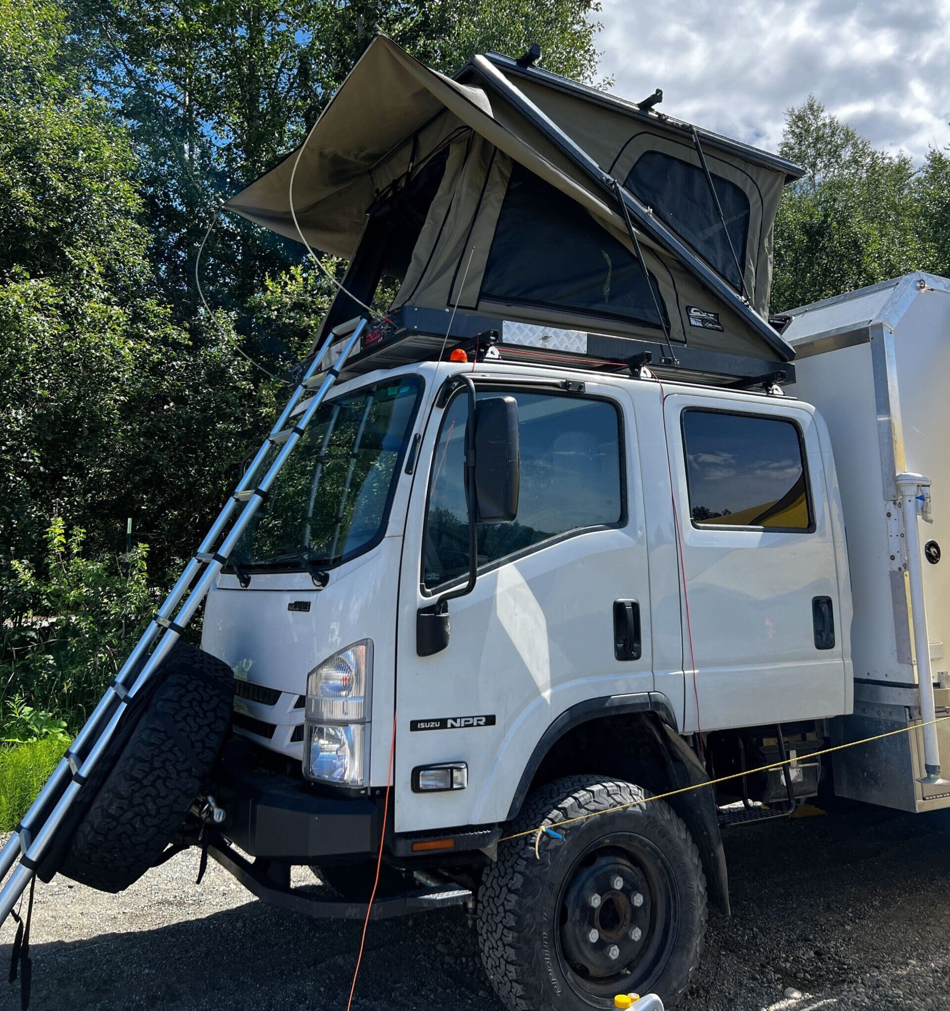 Isuzu NPR 4x4