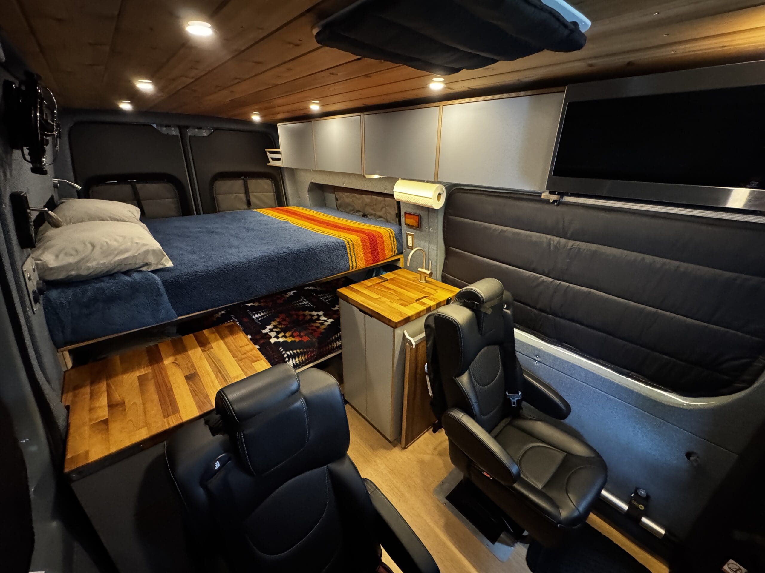 Mercedes Sprinter 4WD