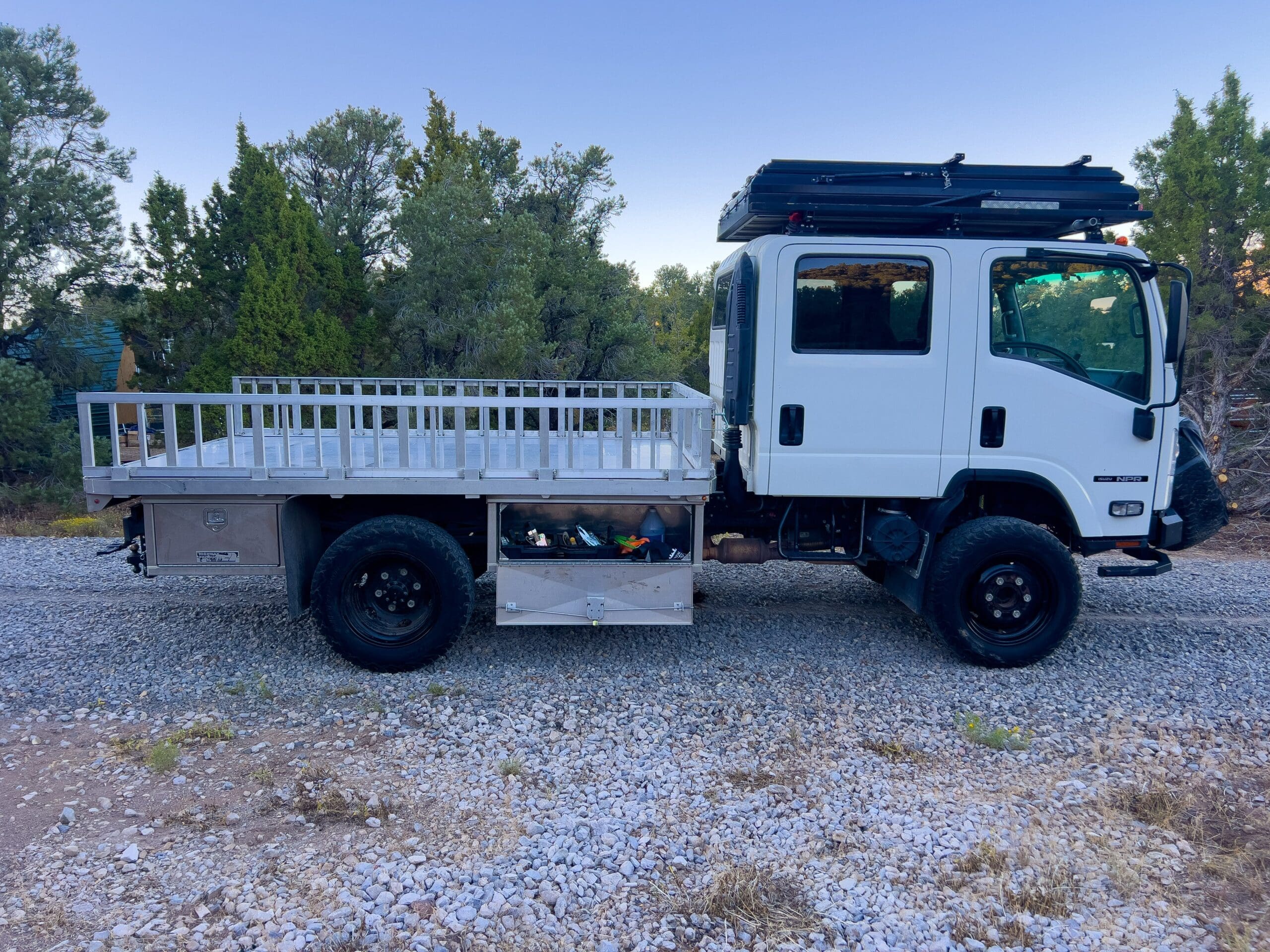 Isuzu NPR 4x4