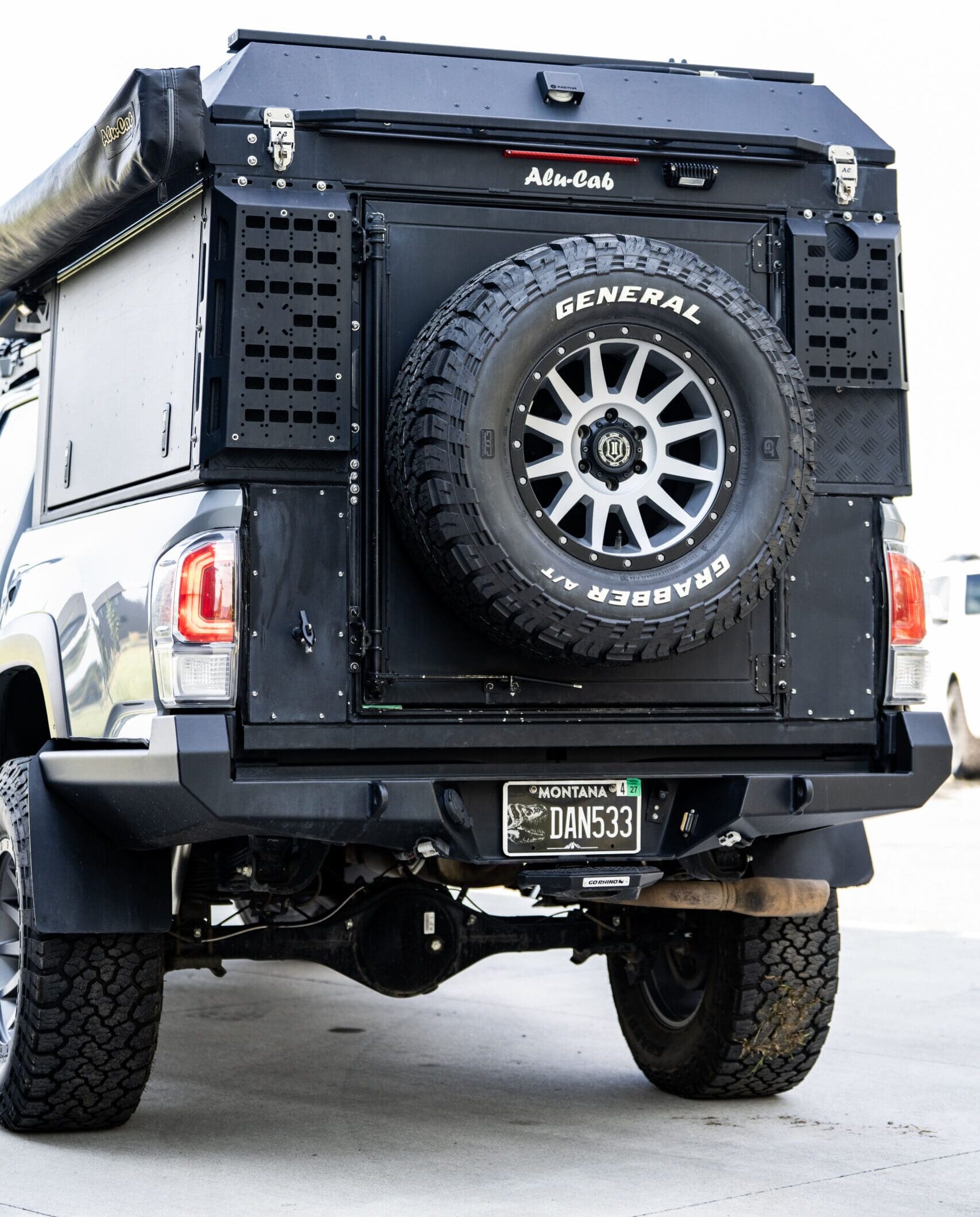 XOverland Raven 