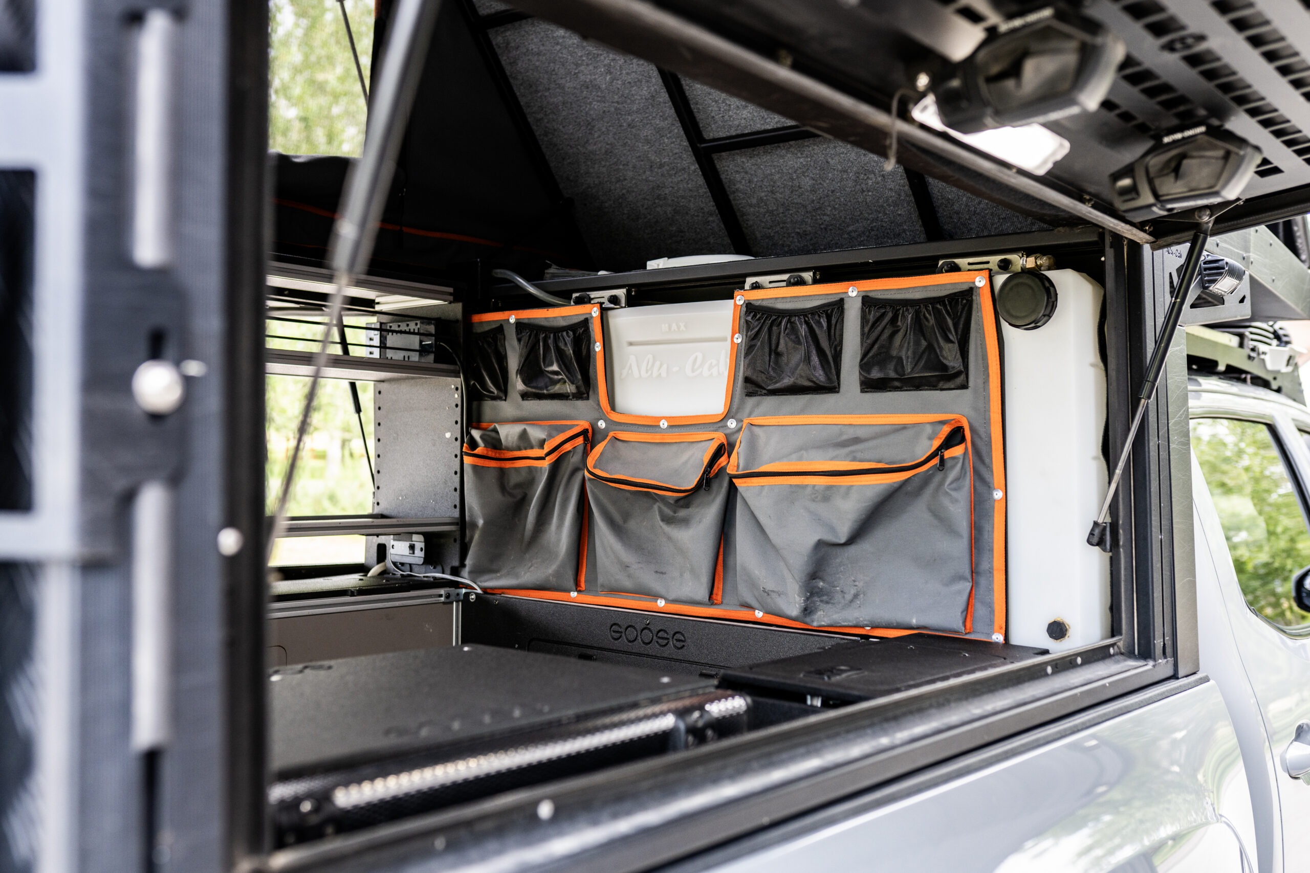 Toyota Overland 