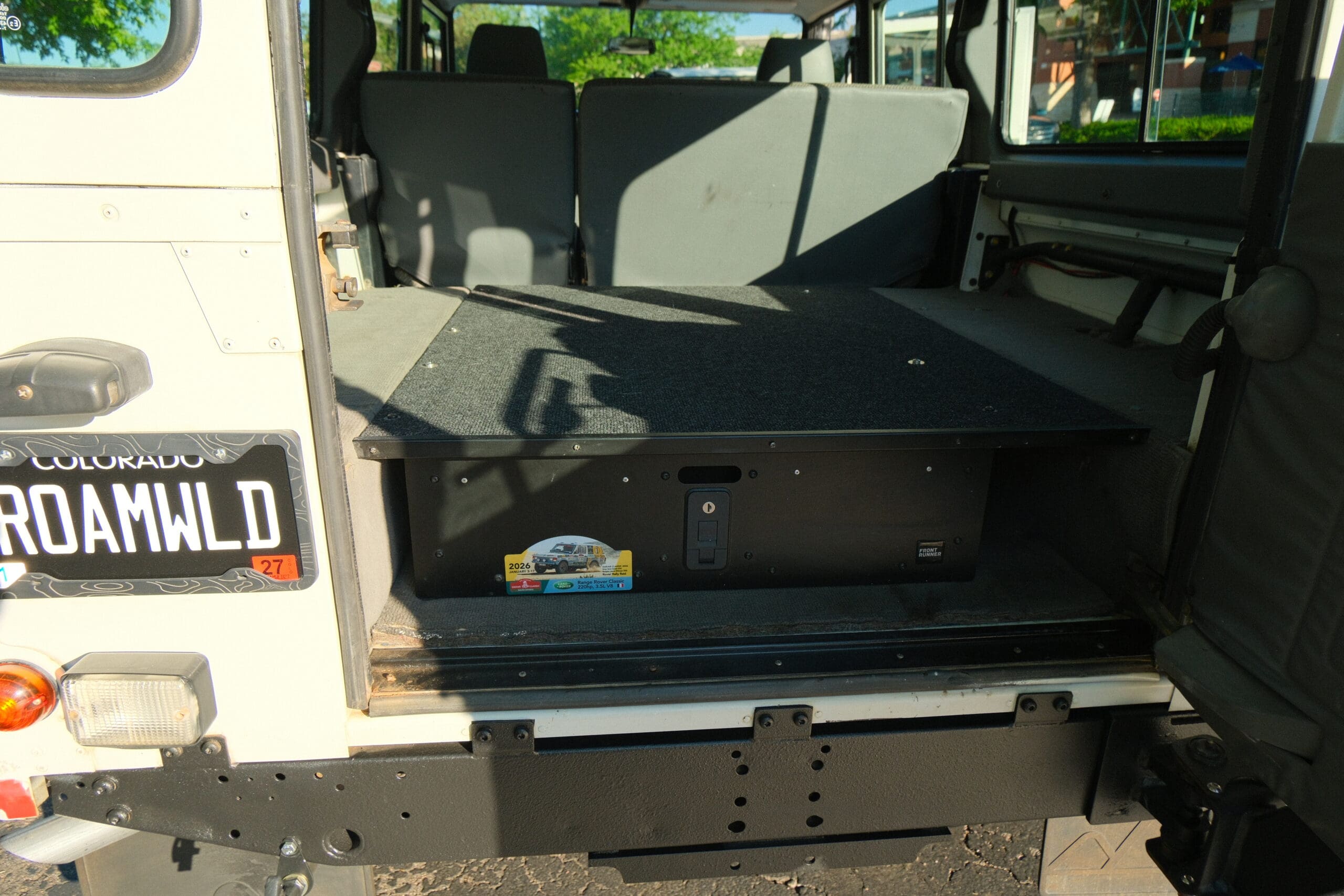 Land Rover Defender overland