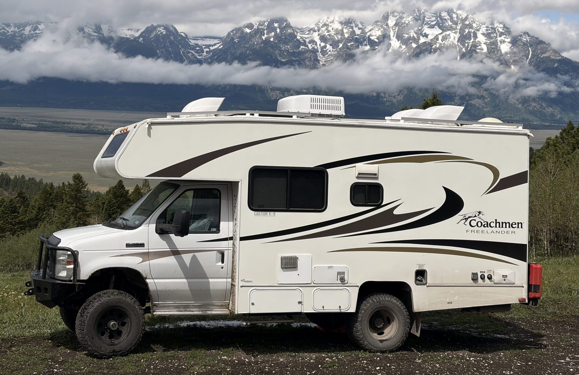 Ford E-350