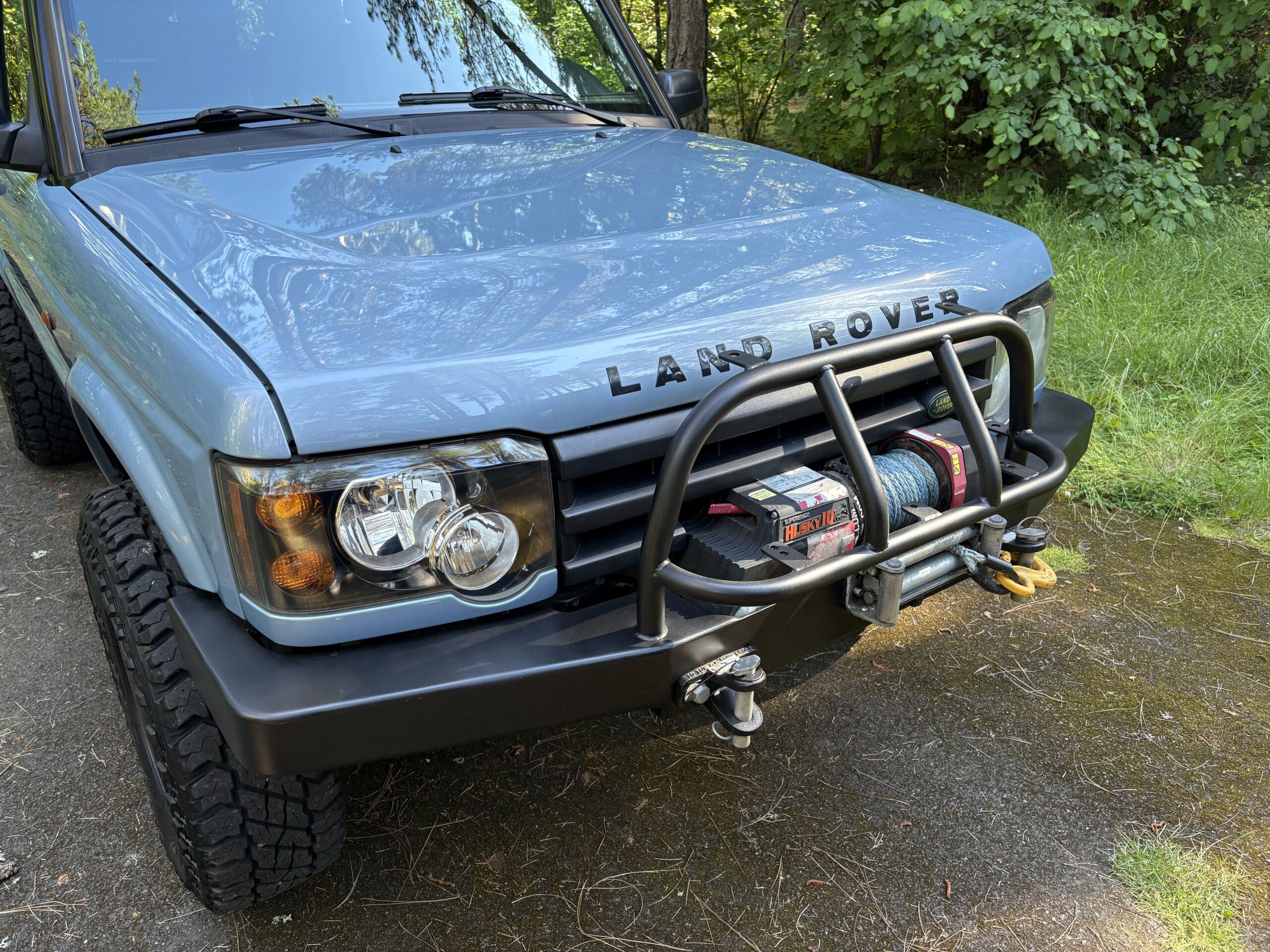 Discovery overland