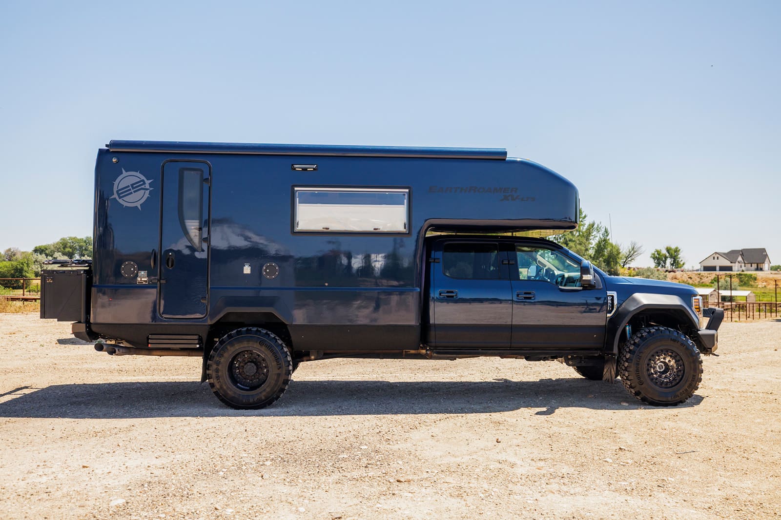 EarthRoamer XV-LTS