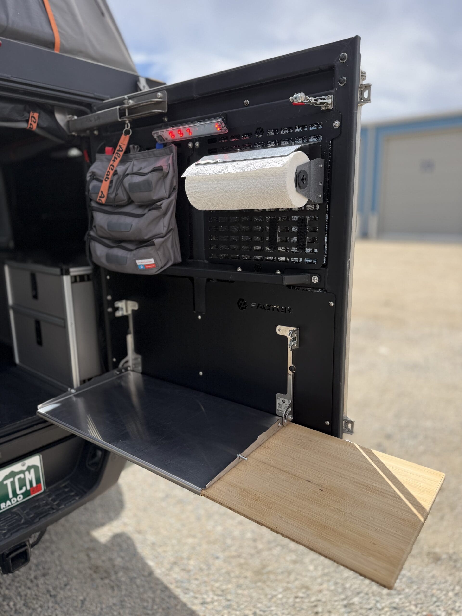 Alu-Cab Canopy camper
