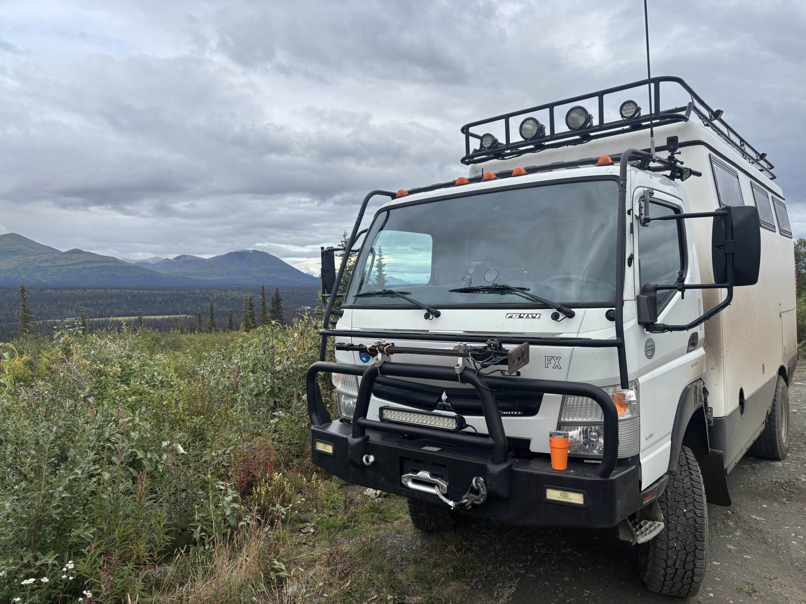 EarthCruiser overland 