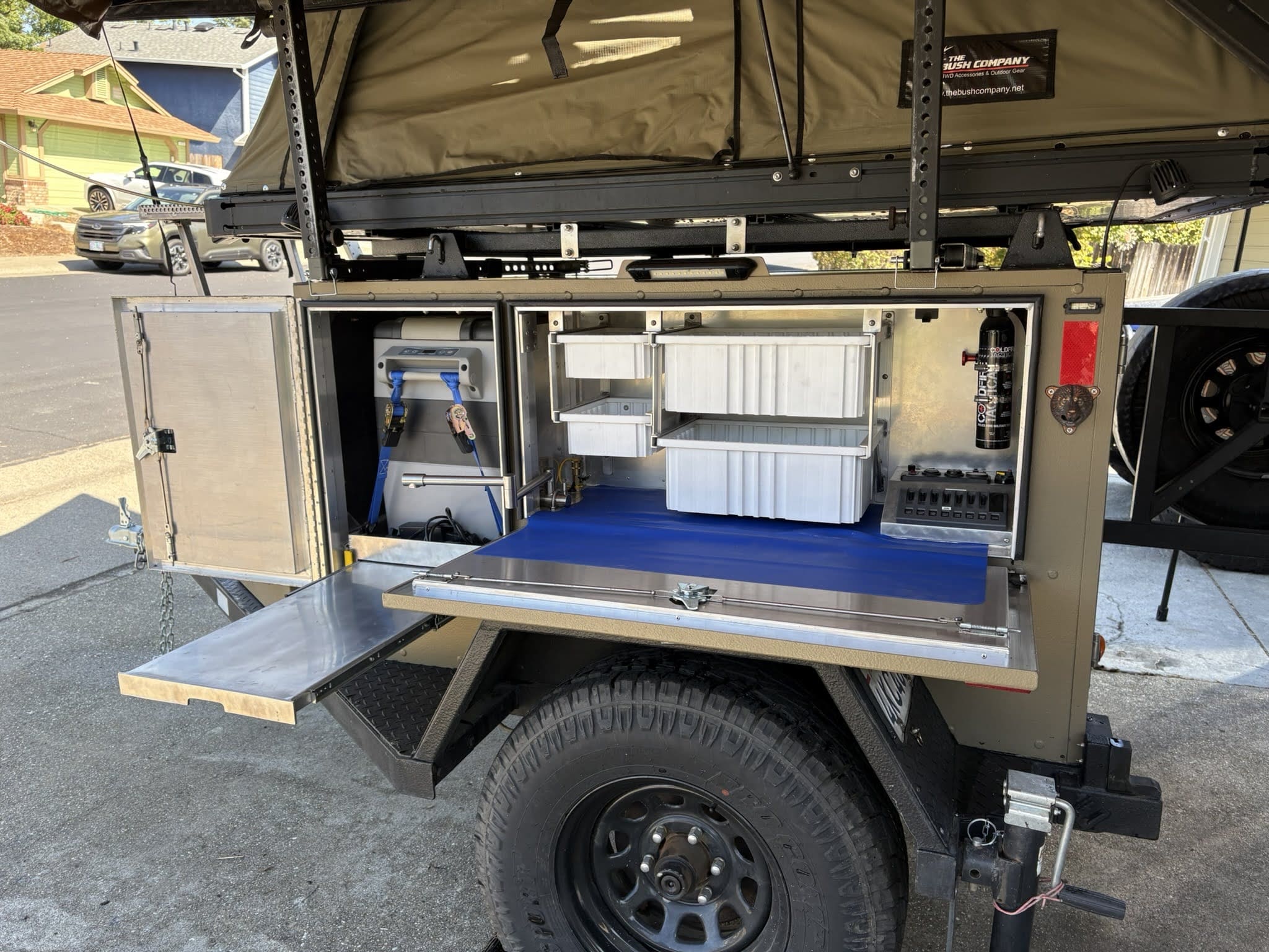 Custom overland trailer 