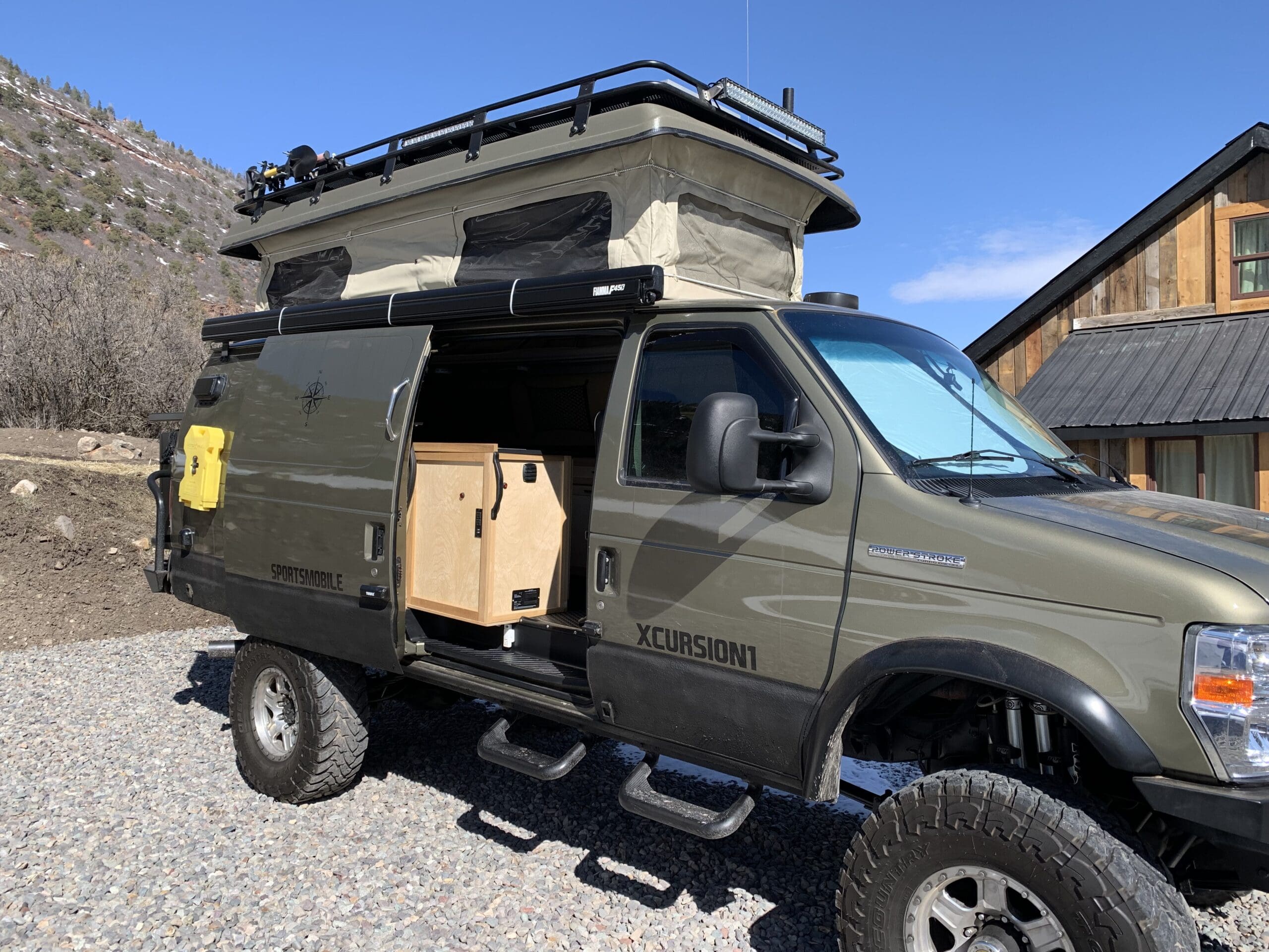 Ford E-350 4x4 camper