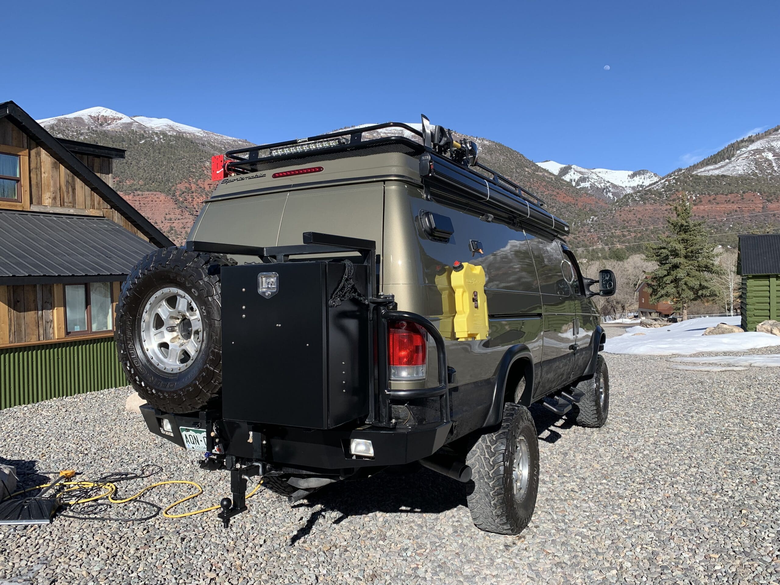 2007 Ford E-350 4x4