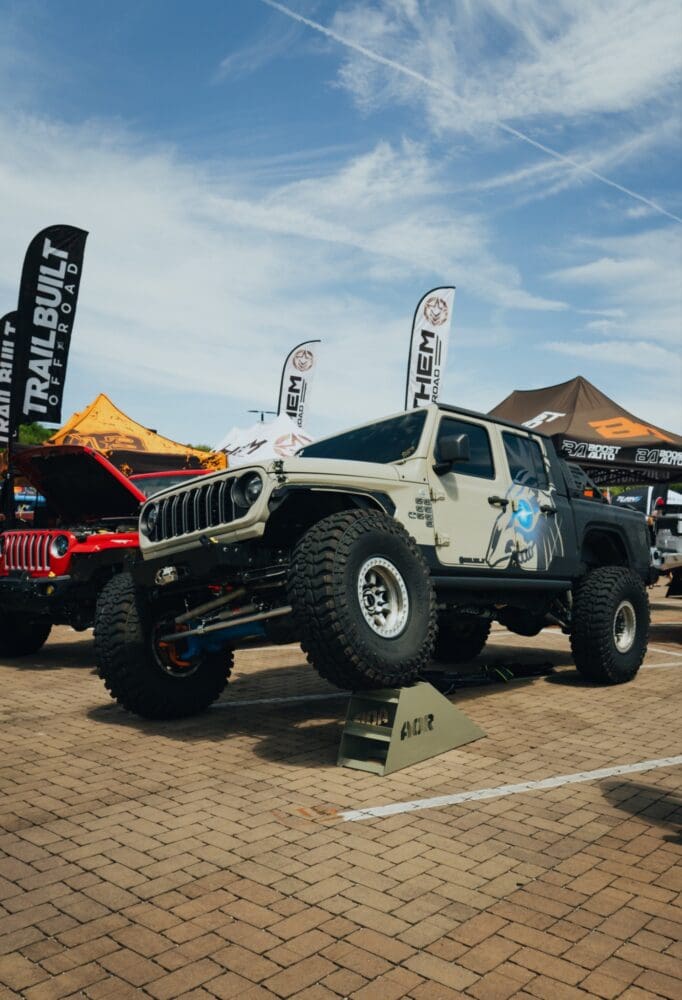 Lifted Jeep Gladiator show build at Smoky Mountain Jeep Invasion