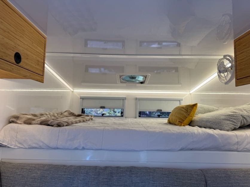 Expedition camper for sale 