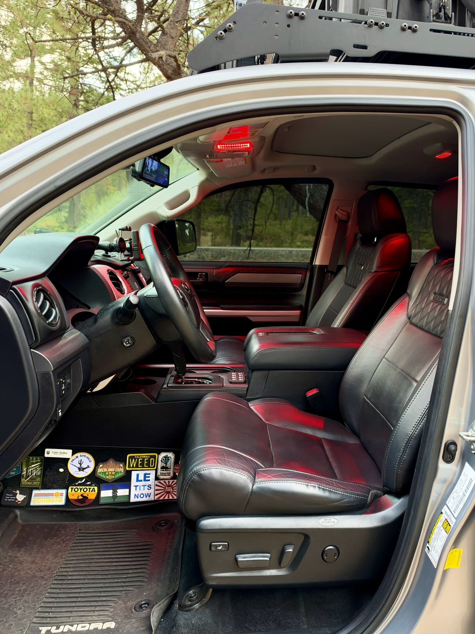 Toyota Tundra overland 