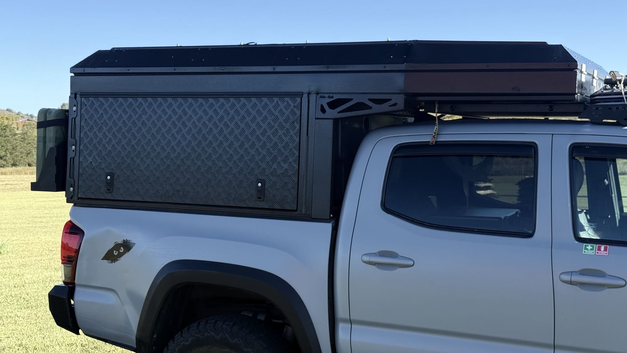 Alu-Cab Canopy Camper 