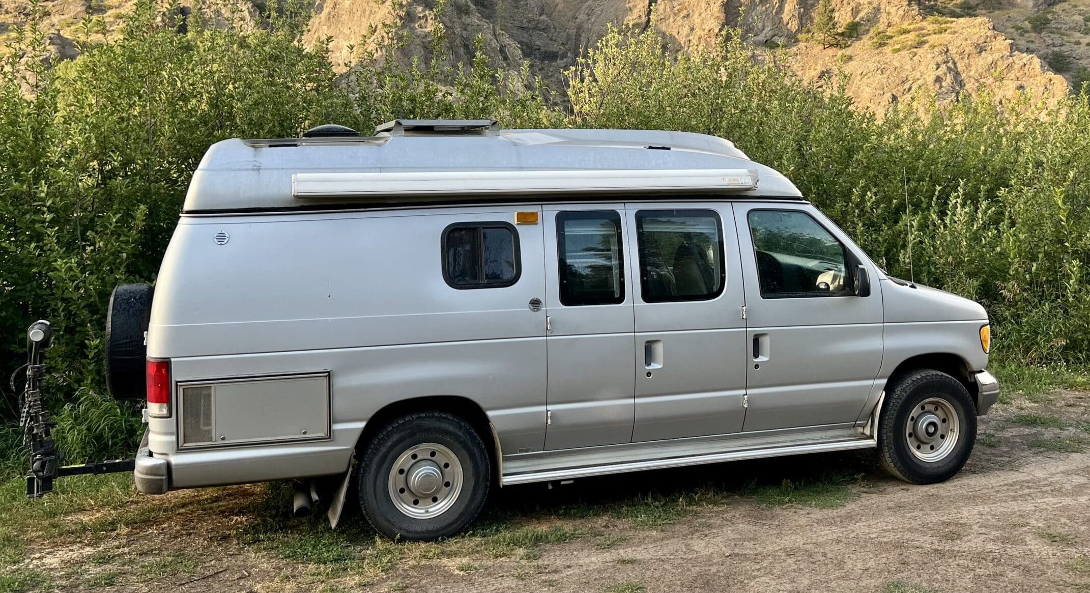 Ford E-350