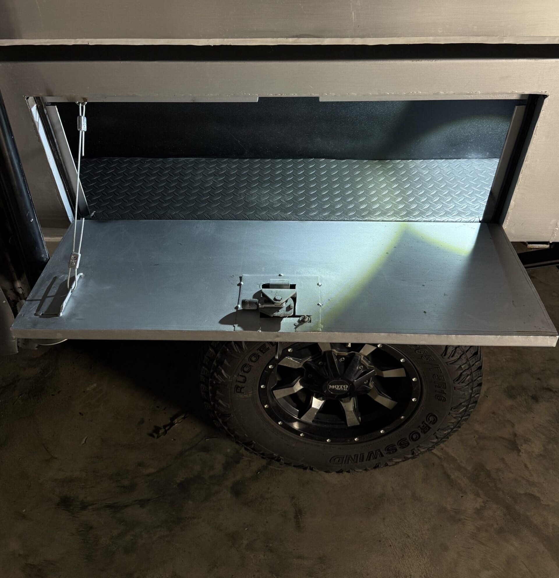 Toyota Tundra camper