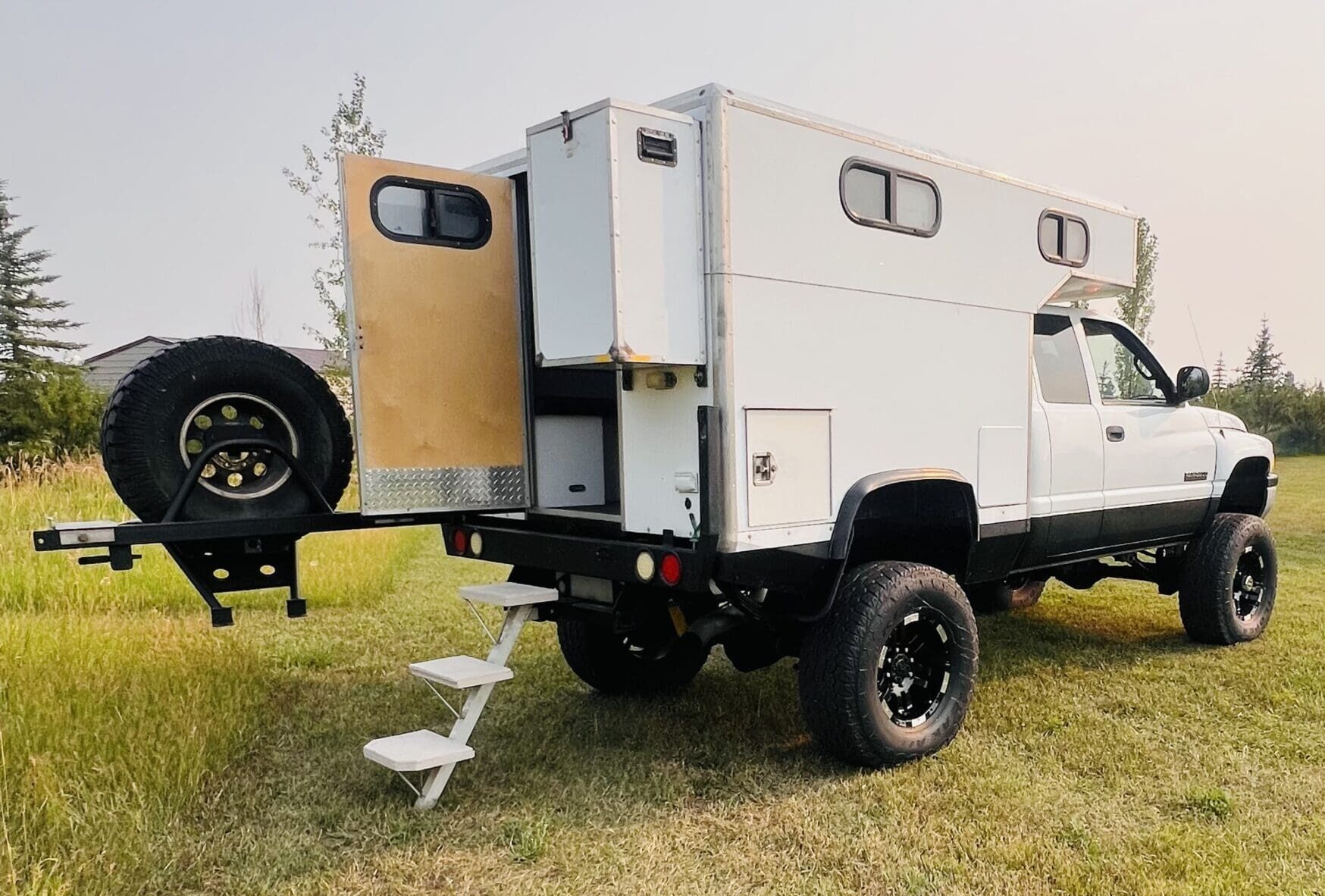 Expedition Portal Classifieds