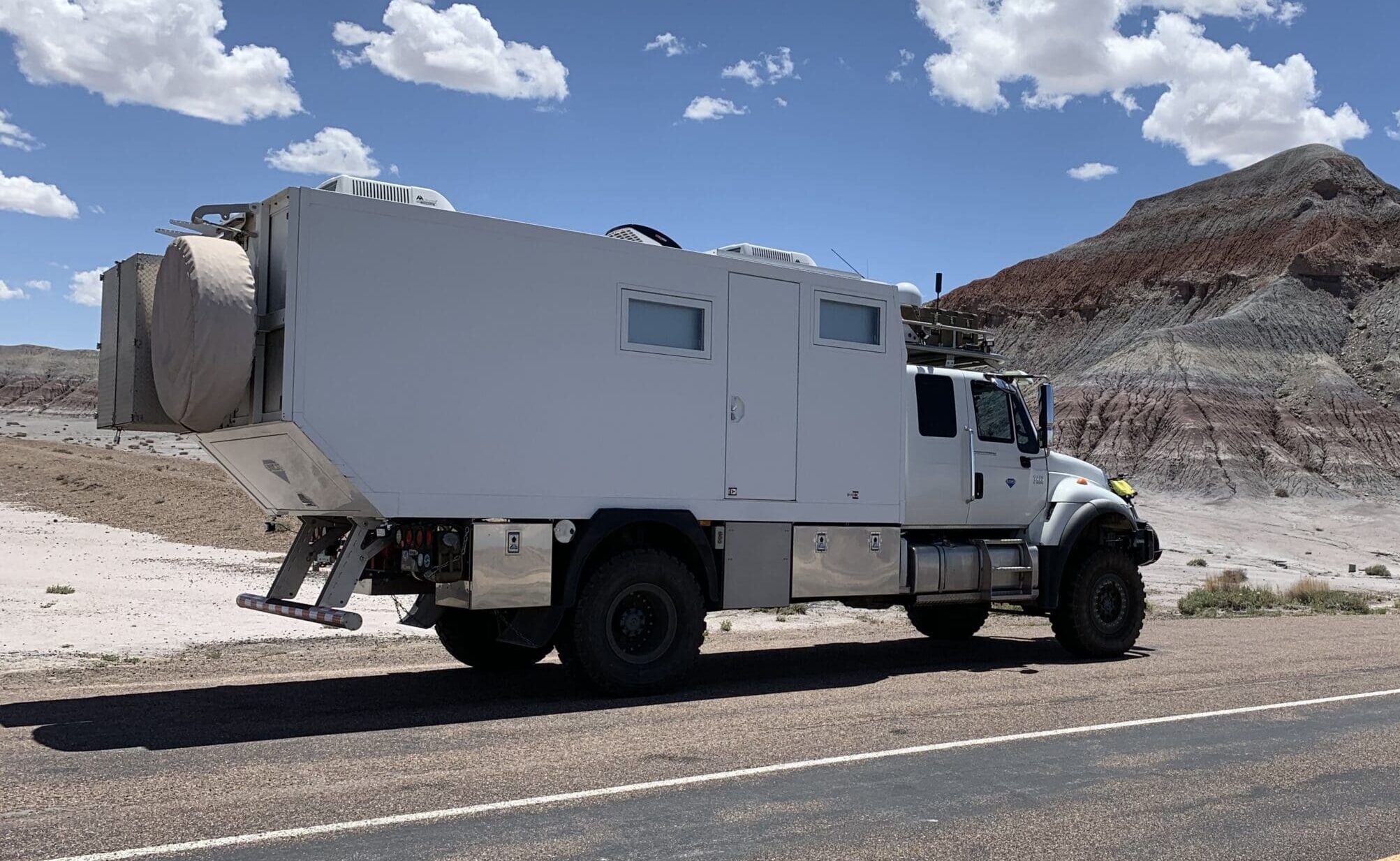 Unicat 7400 4x4
