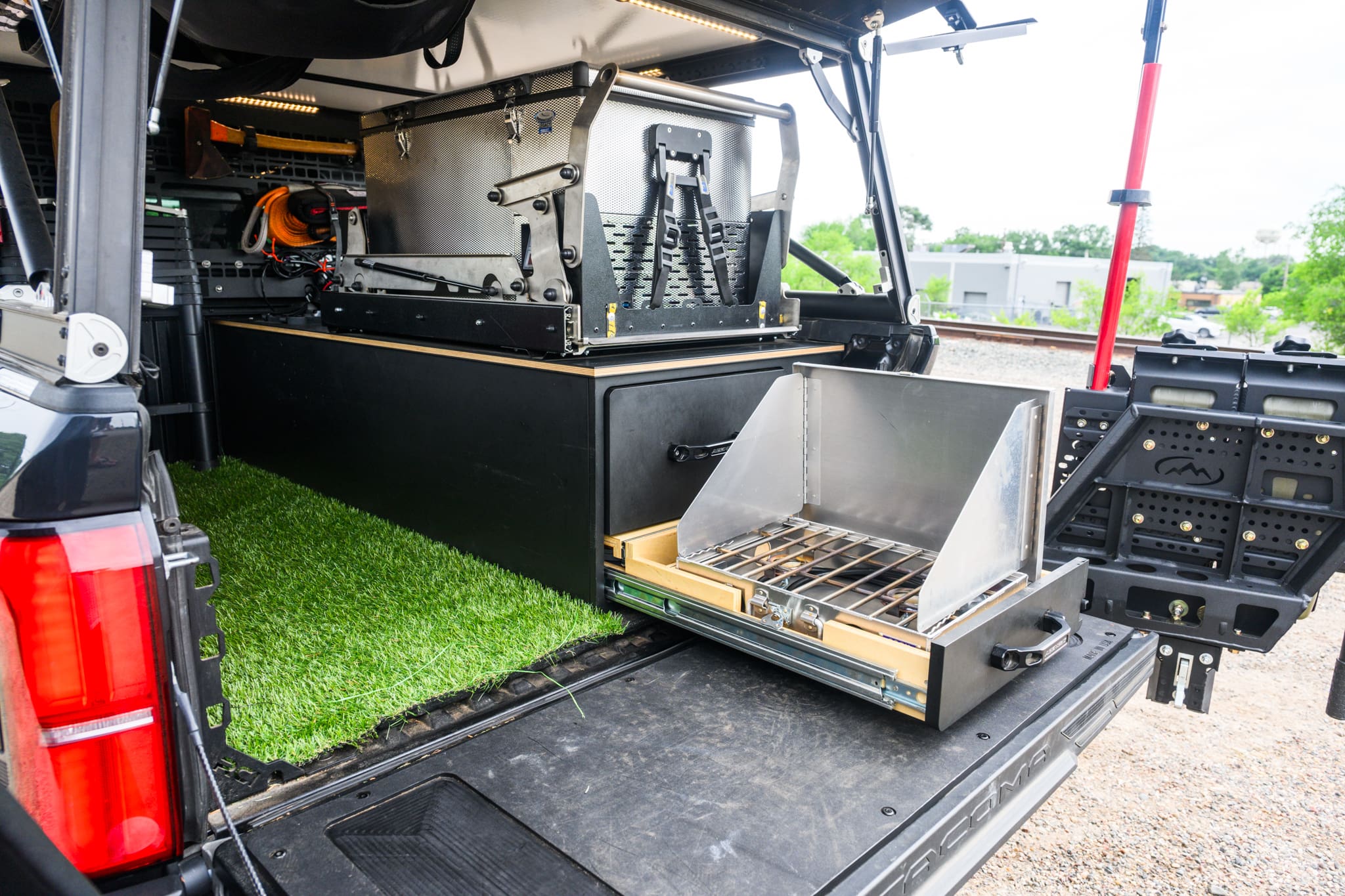 Trailhunter overland